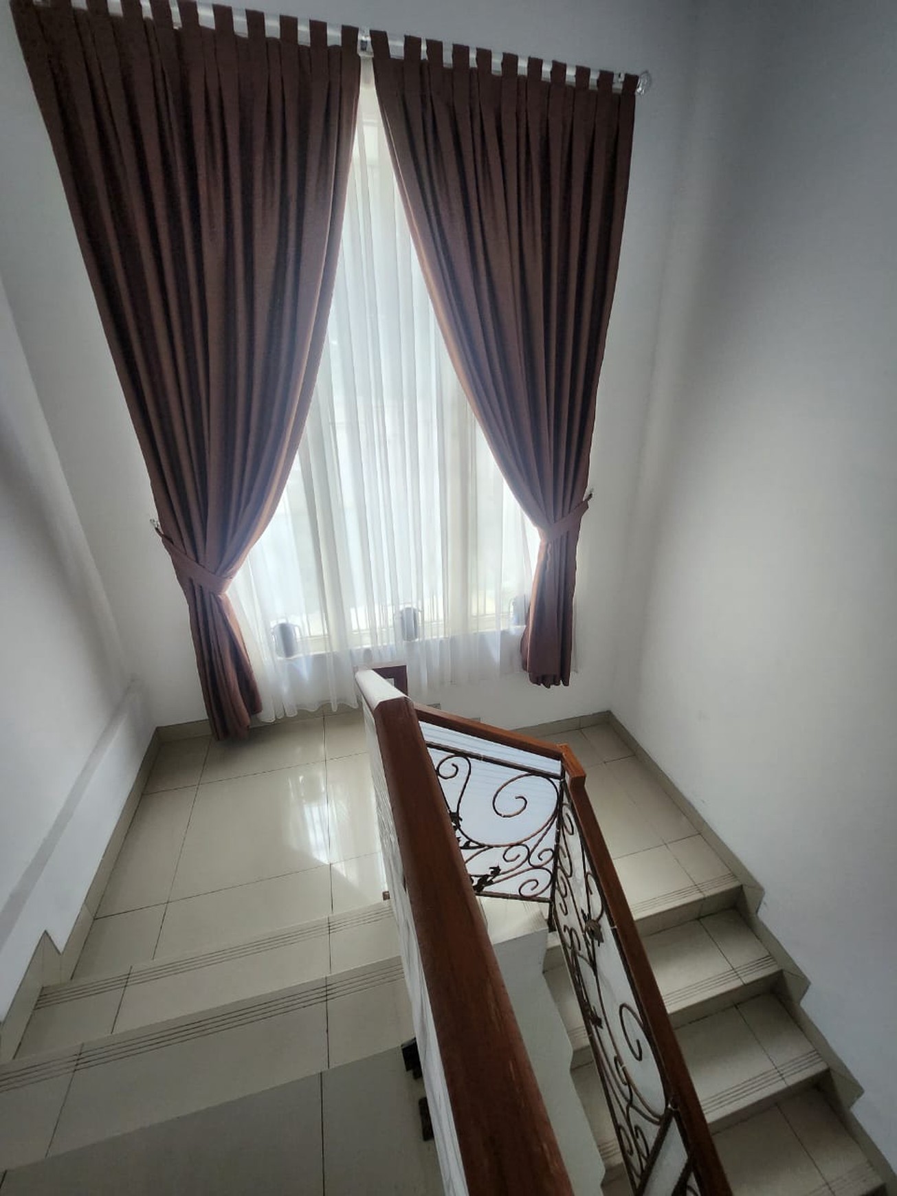 Rumah Mewah di Vassa Terrace Lippo Cikarang - Siap Huni!