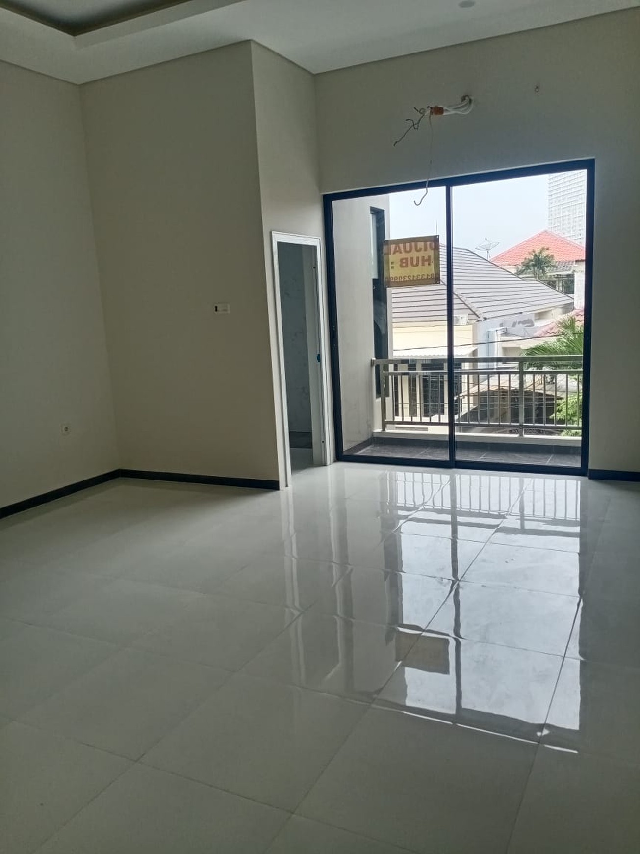 DIJUAL 2 RUMAH KEMBAR BARU SIAP HUNI VILLA KALIJUDAN INDAH, Surabaya Timur
