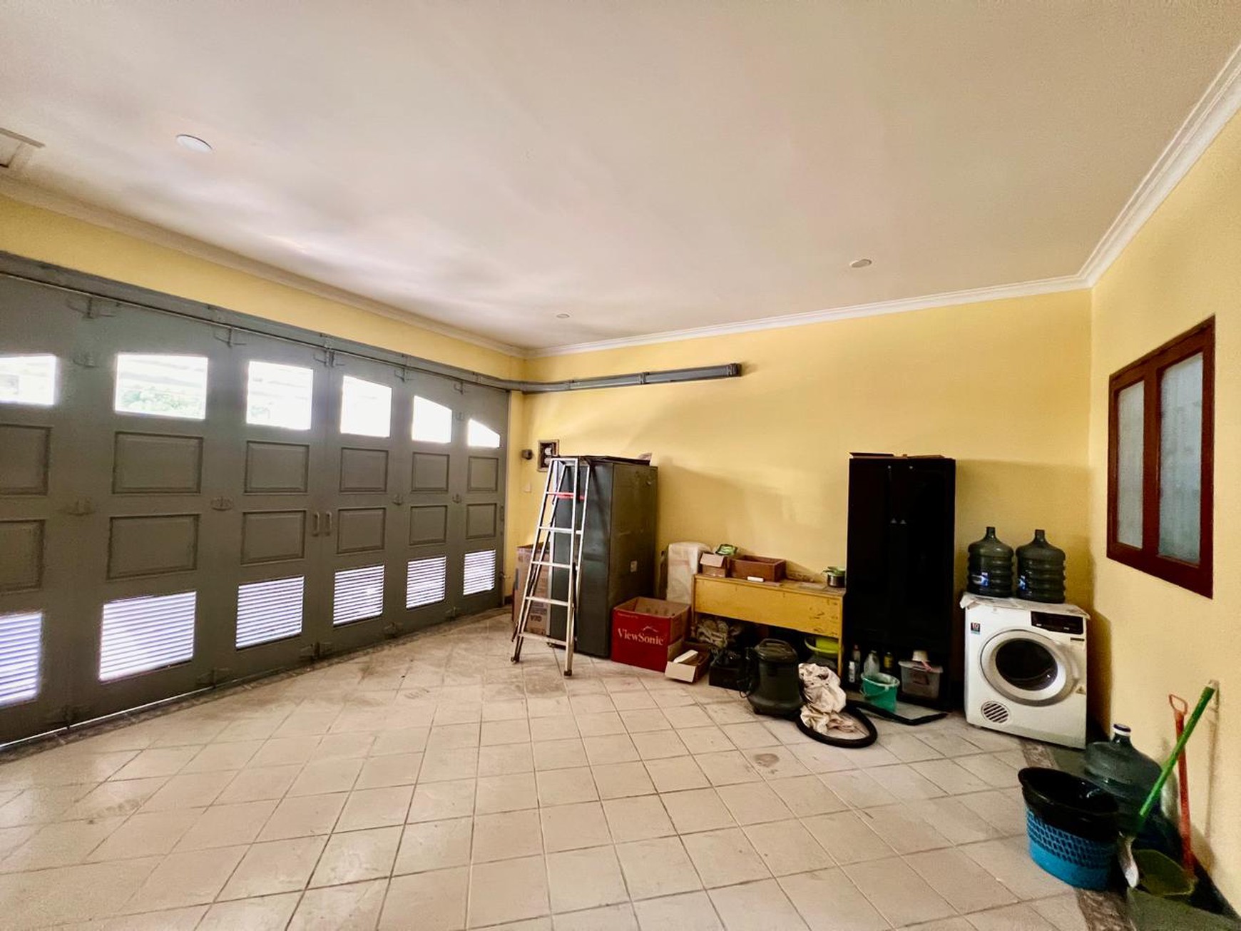 Rumah Mewah,3 lantai,dalam cluster di Bintaro Jaya 9