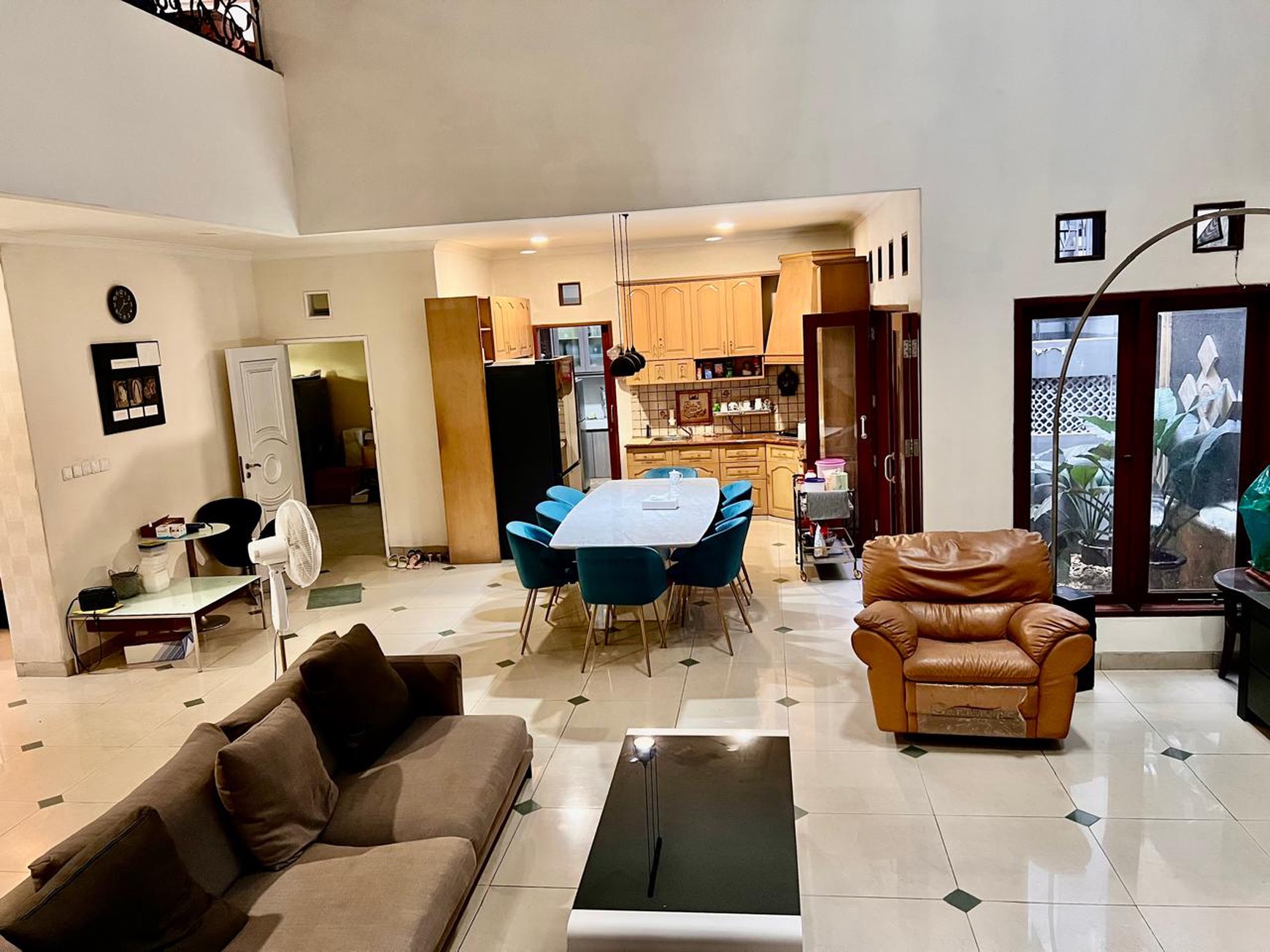 Rumah Mewah,3 lantai,dalam cluster di Bintaro Jaya 9