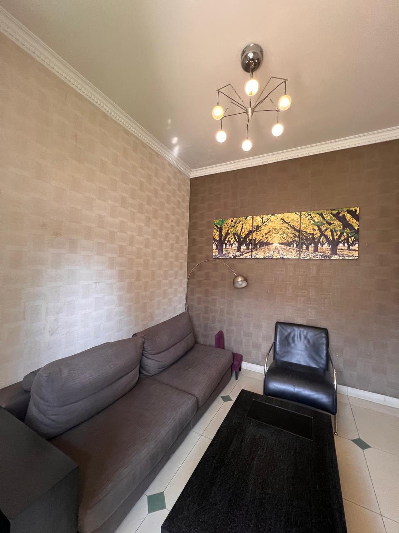 Rumah Mewah,3 lantai,dalam cluster di Bintaro Jaya 9