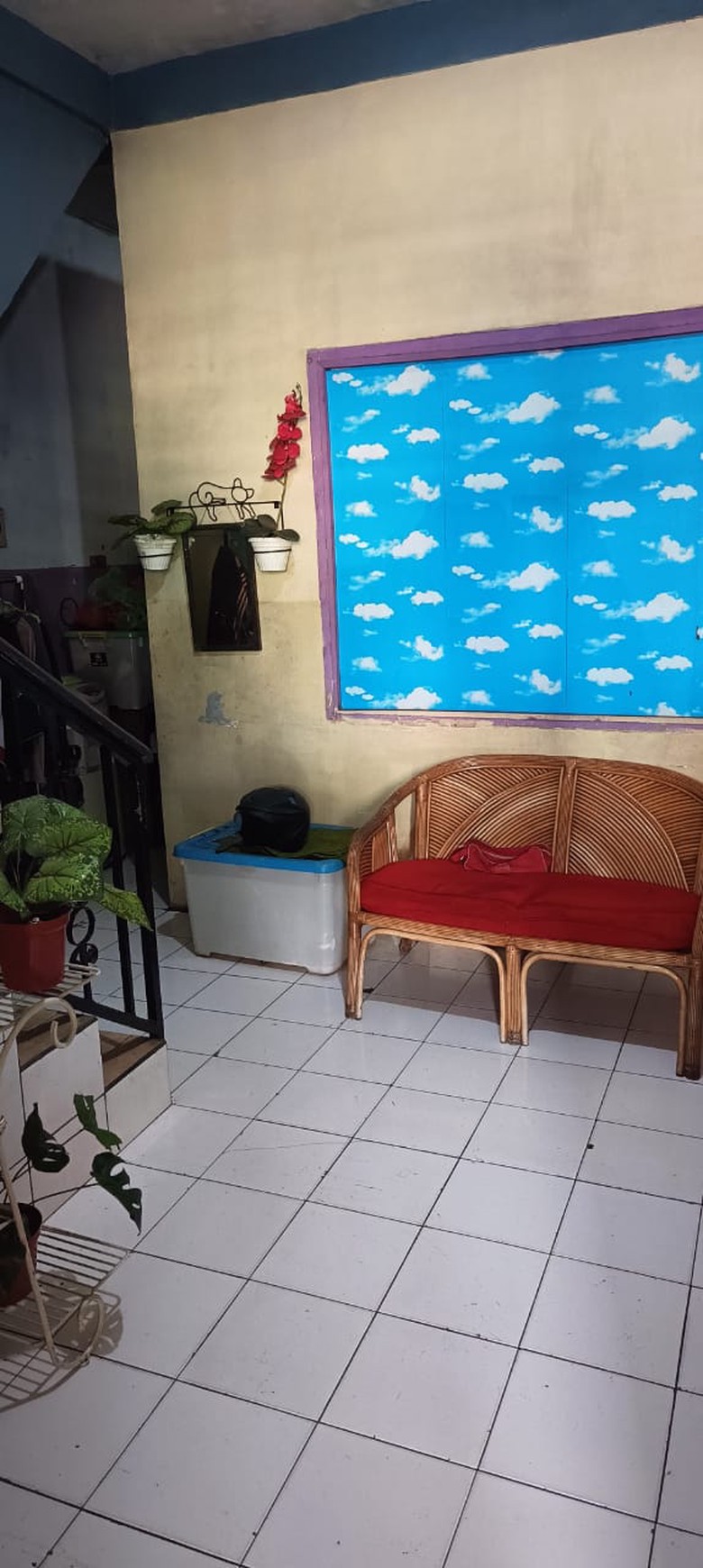 Rumah 3 lantai dan 4 ruko jalan raya Cibinong Pemda Bogor