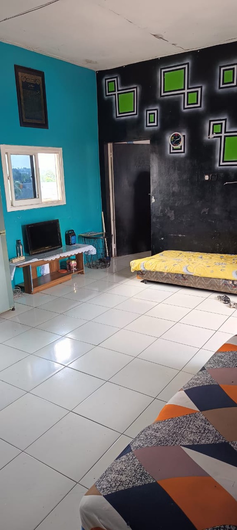 Rumah 3 lantai dan 4 ruko jalan raya Cibinong Pemda Bogor