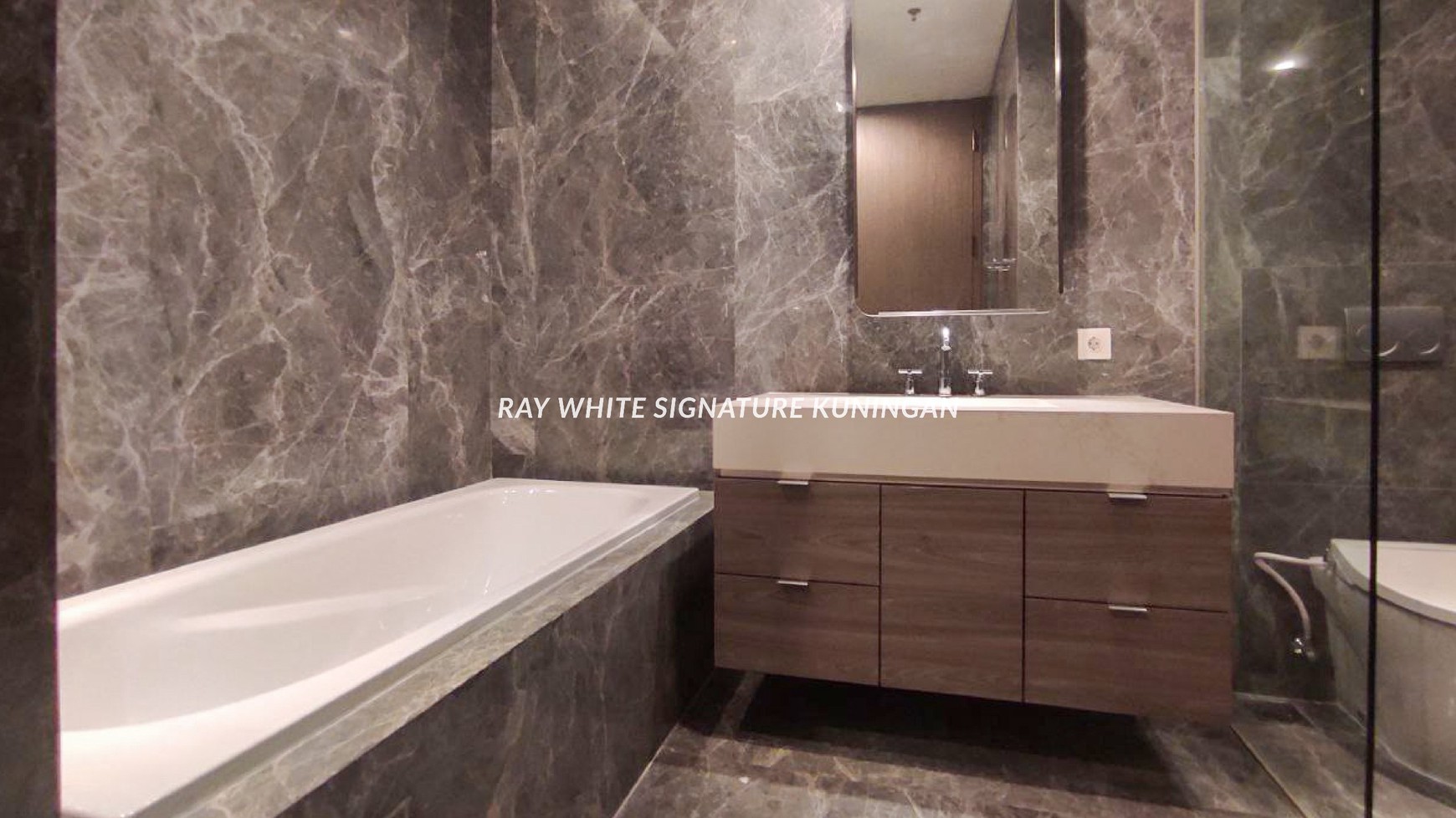 Apartemen Verde Two Kuningan Pet Friendly Fully Furnished Unit 1601
