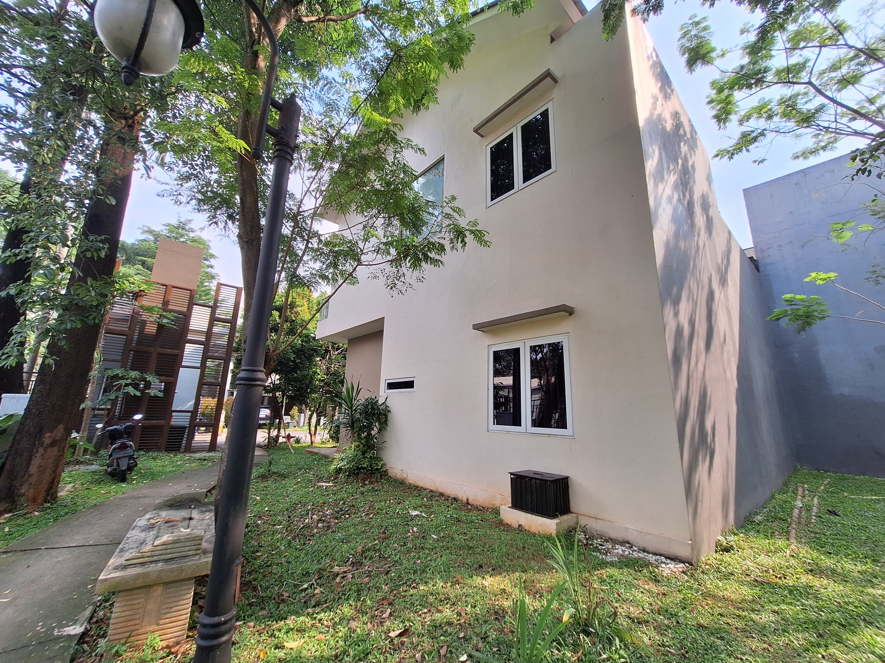 Rumah Baru Hook, Bangunan Mandiri, Greenwich Park Cluster Hyland BSD Serpong Tangerang, Siap Huni