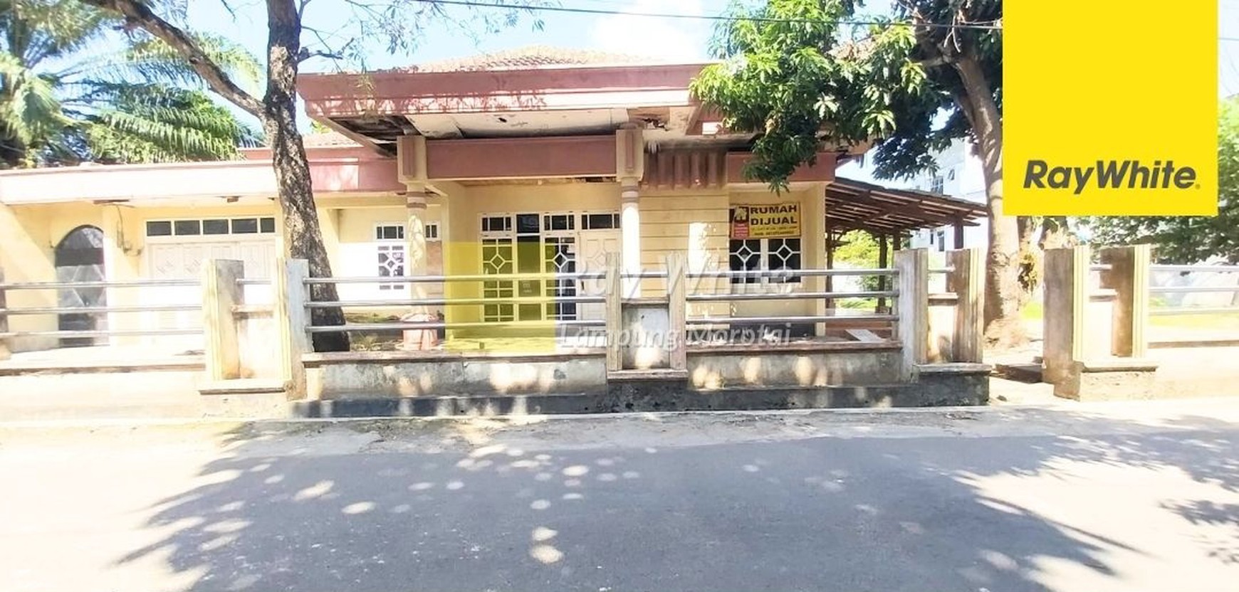 Dijual rumah kedamaian bandar lampung luas tanah 2.035 meter 
