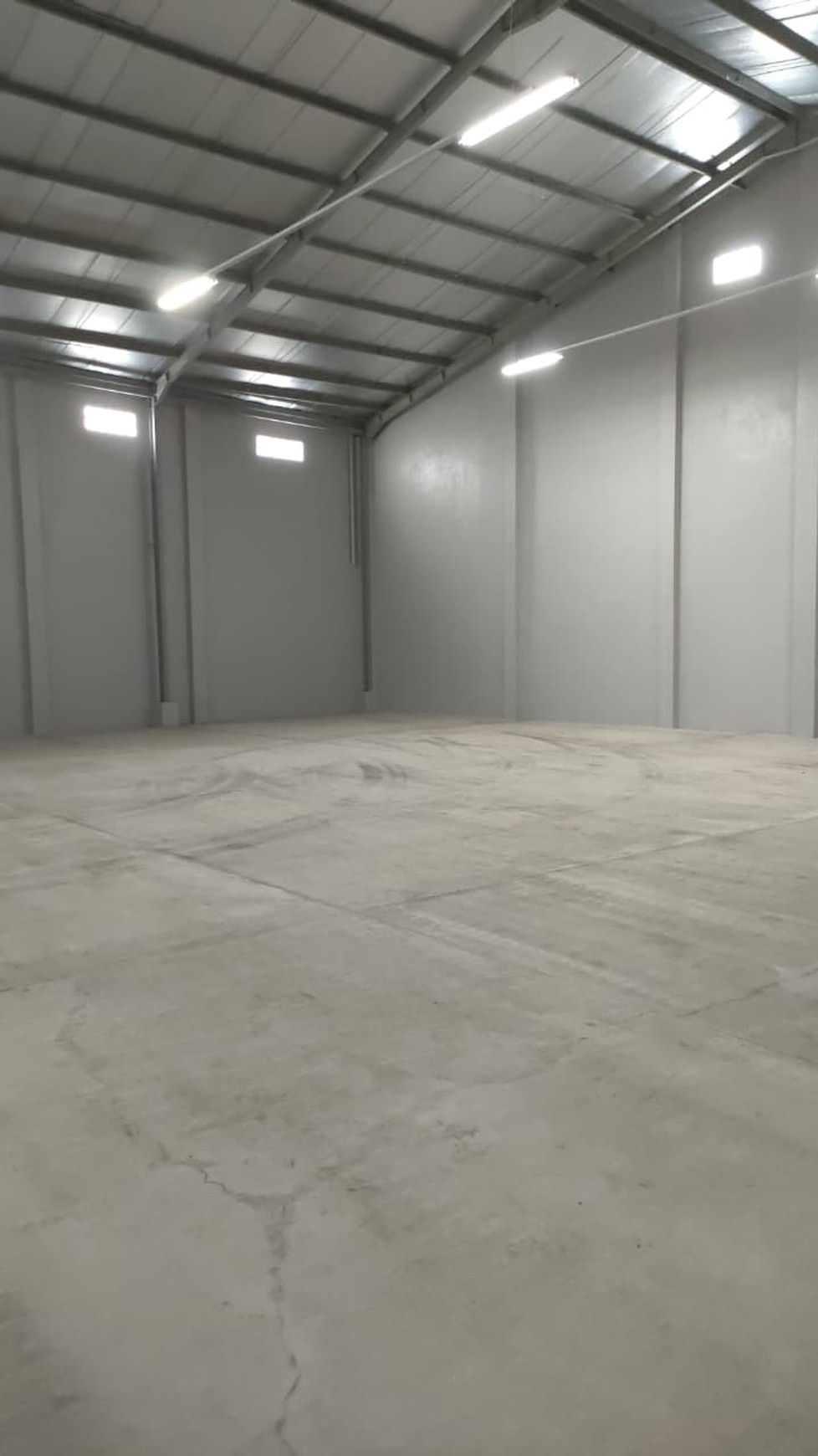 Dijual Gudang Baru Strategis di Caringin, Bandung