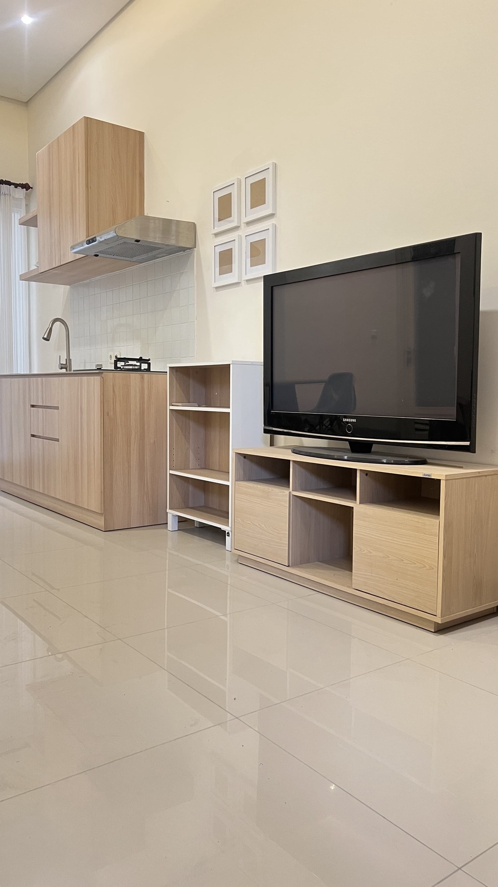 Rumah 2 Lantai Minimalis Surabaya Timur | Semi Furnished Rungkut Menanggal