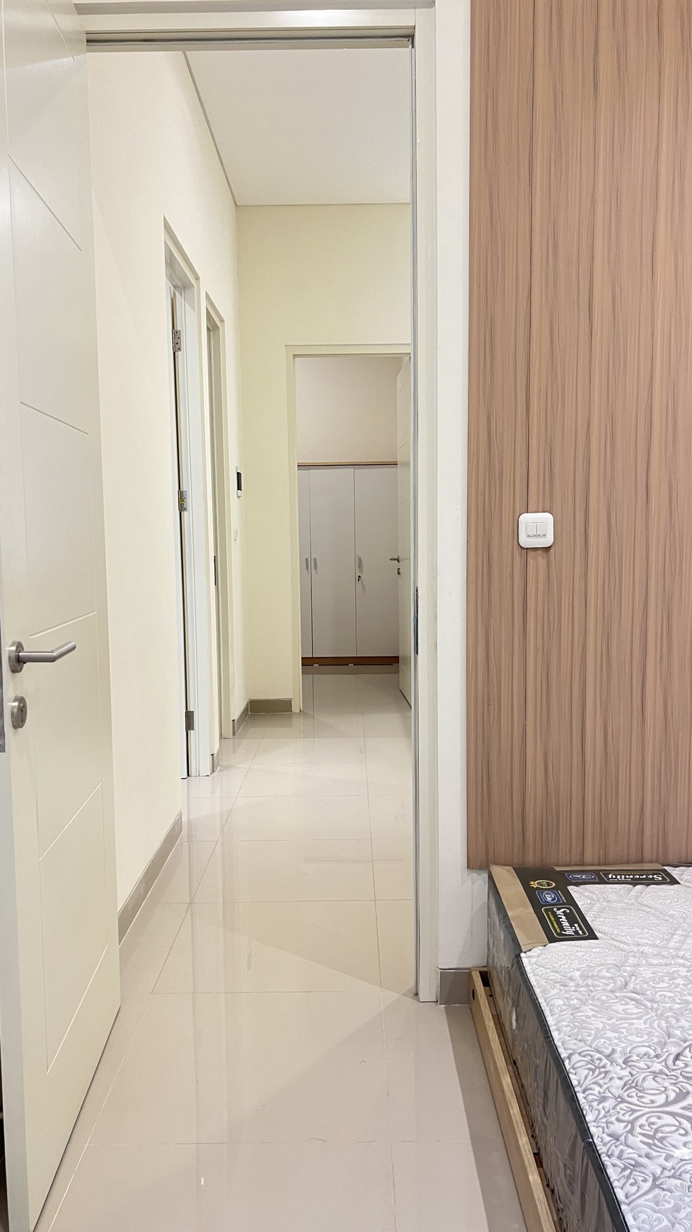 Rumah 2 Lantai Minimalis Surabaya Timur | Semi Furnished Rungkut Menanggal