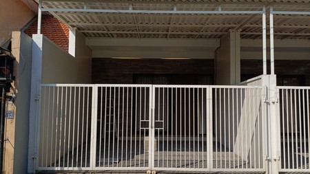 Rumah 2 Lantai Minimalis Surabaya Timur | Semi Furnished Rungkut Menanggal