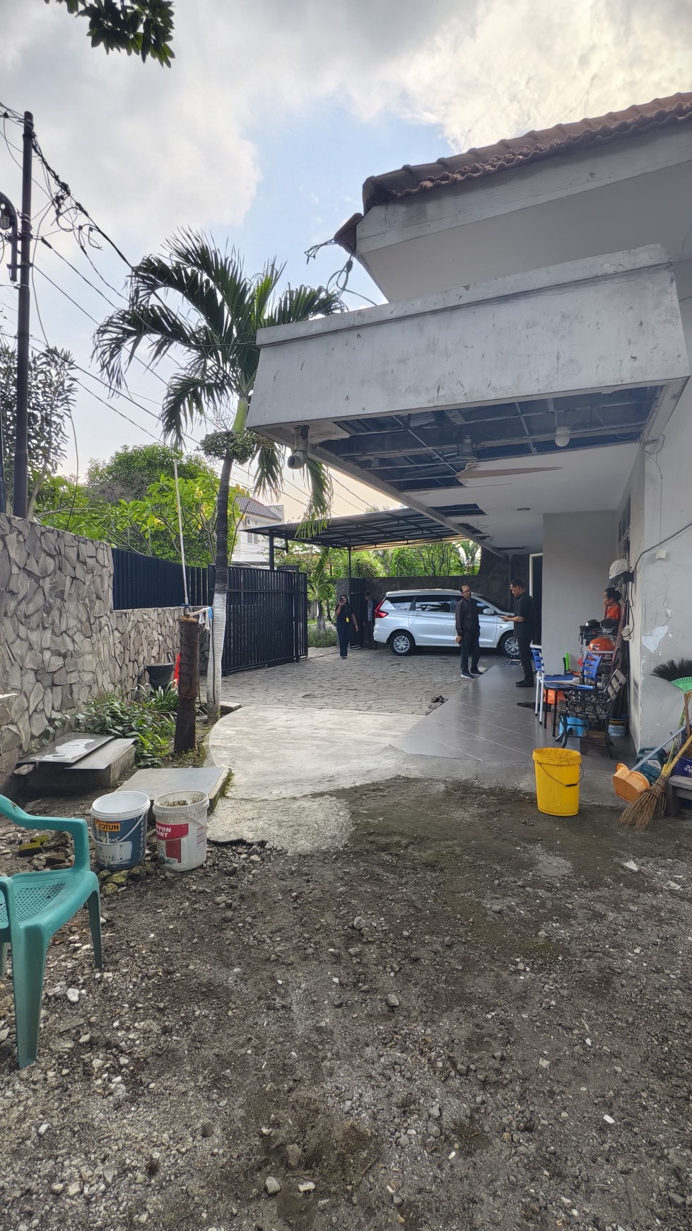 Dijual Rumah Siap Huni 500 m2 di Jemur Andayani - Lokasi Tengah Kota