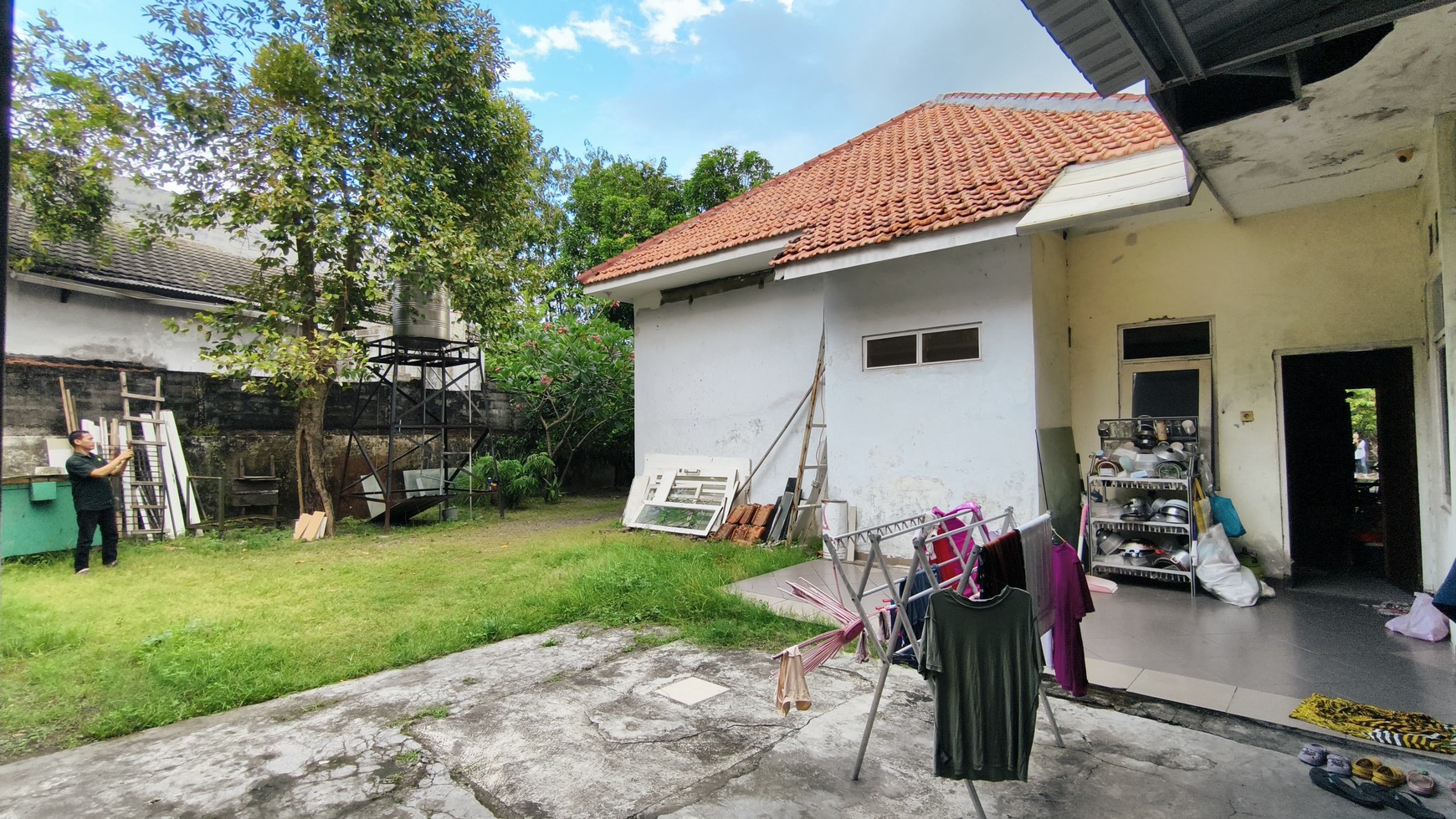Investasi Properti Jemur Andayani Surabaya - Rumah Luas Siap di Kembangkan