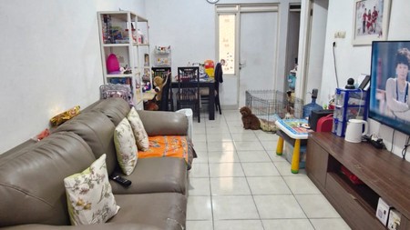 Dijual Rumah Asri Terawat di Taman Holis Indah