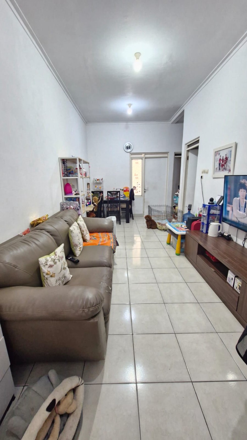 Dijual Rumah Asri Terawat di Taman Holis Indah