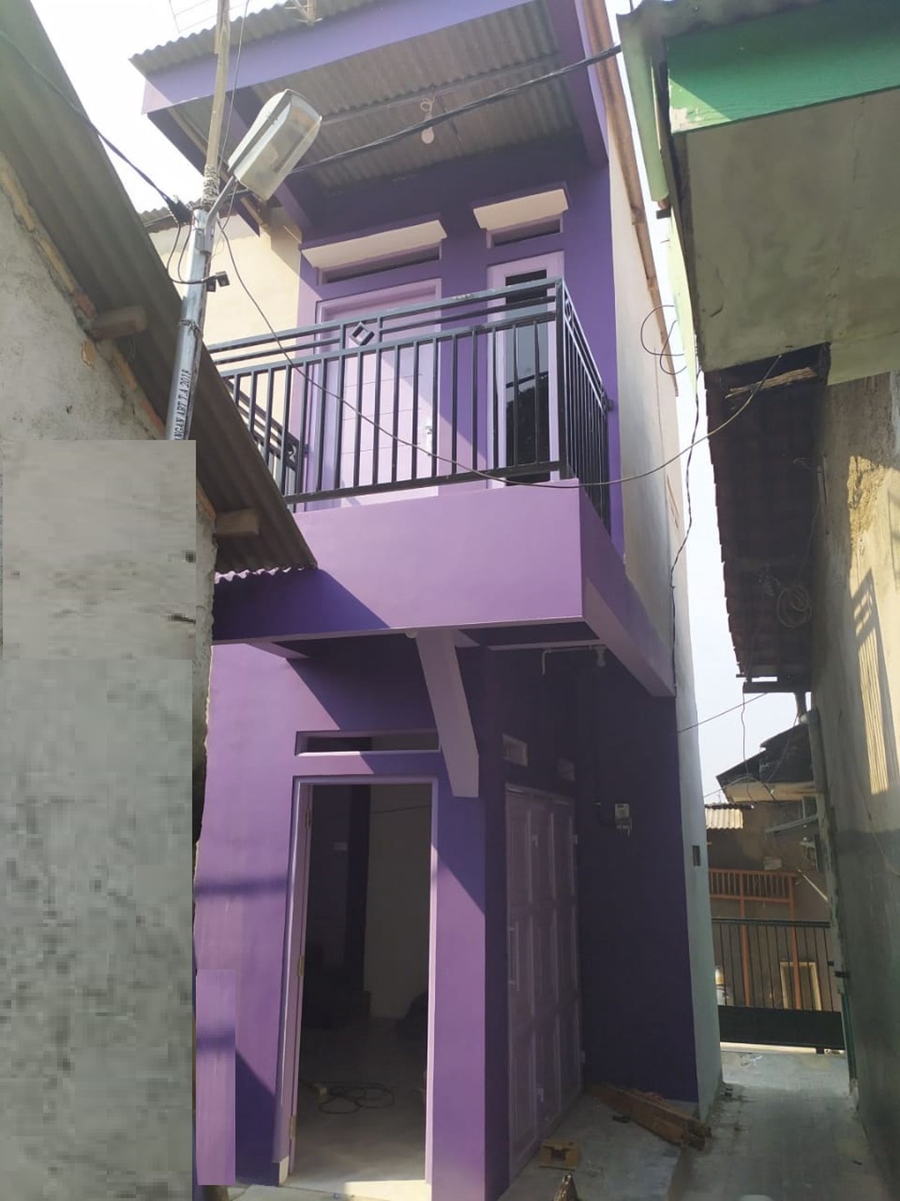 Dijual Ruang cocok untuk Konveksstrategisi, lokasi strategis di Cipadu