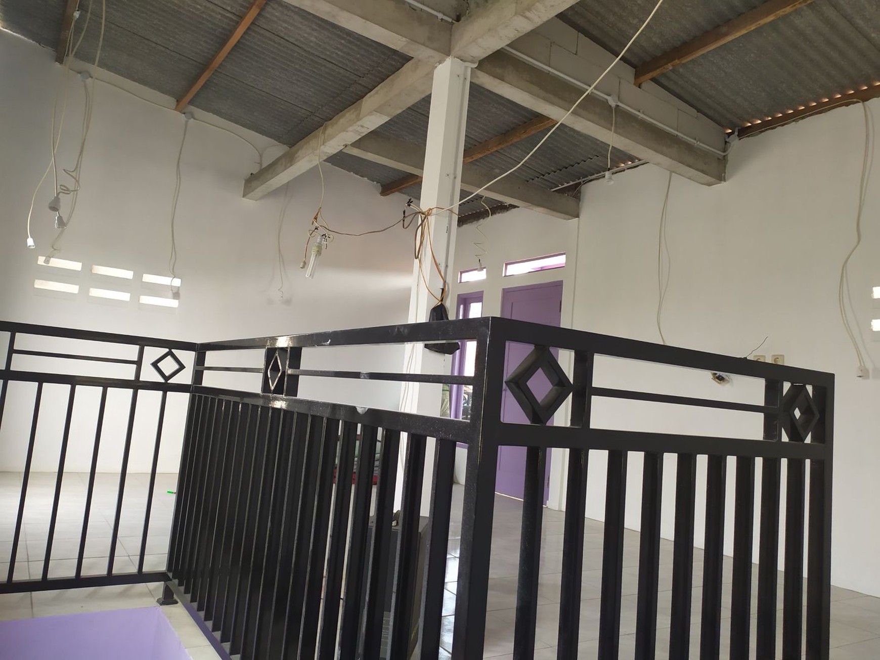 Dijual Ruang cocok untuk Konveksstrategisi, lokasi strategis di Cipadu