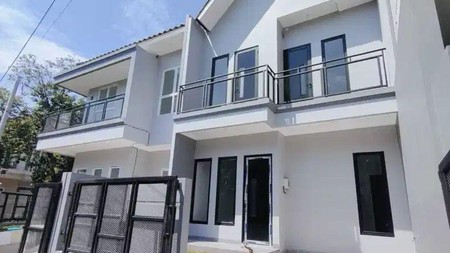Rumah Di Kencana Loka BSD
