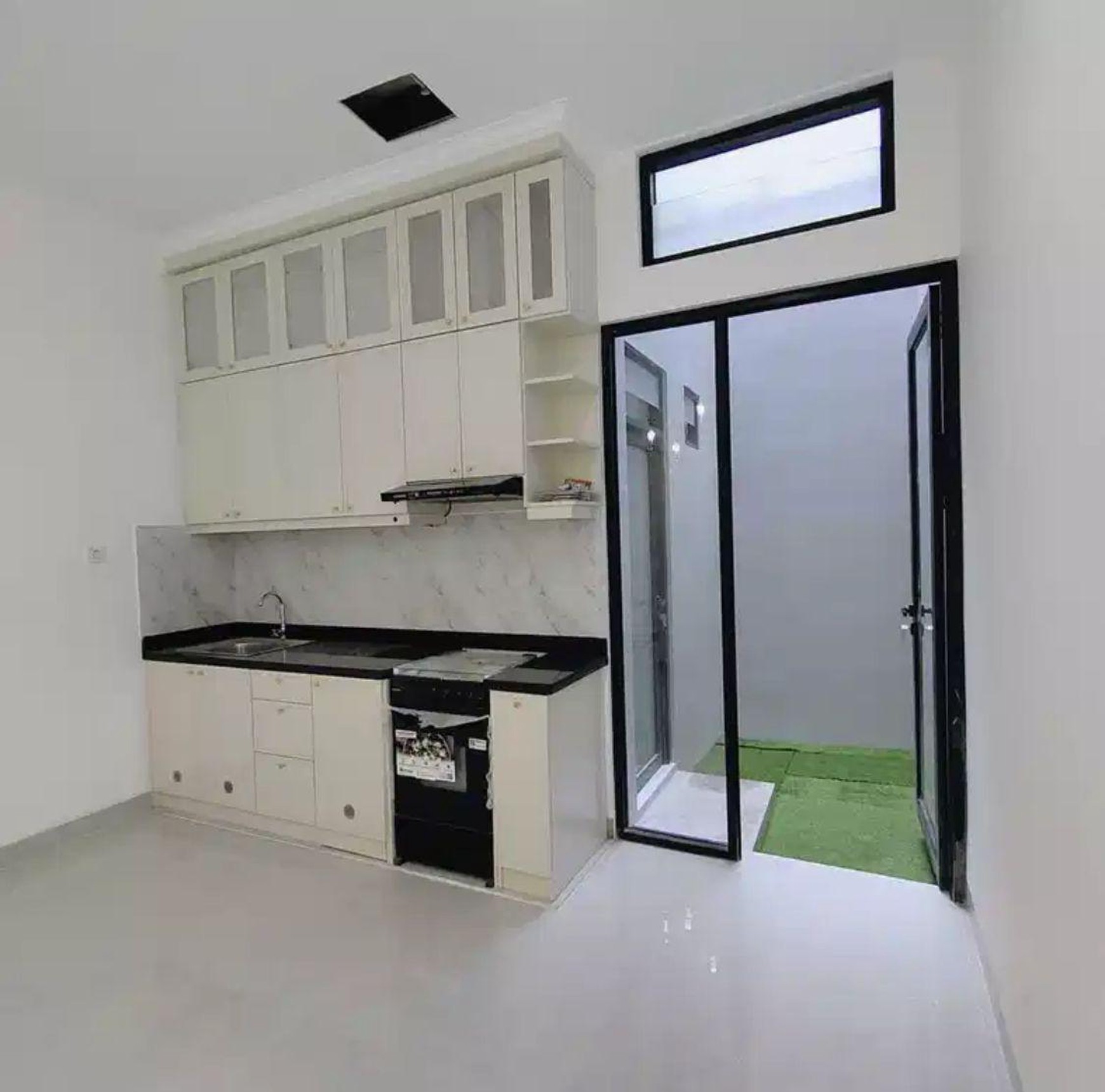 Rumah Di Kencana Loka BSD