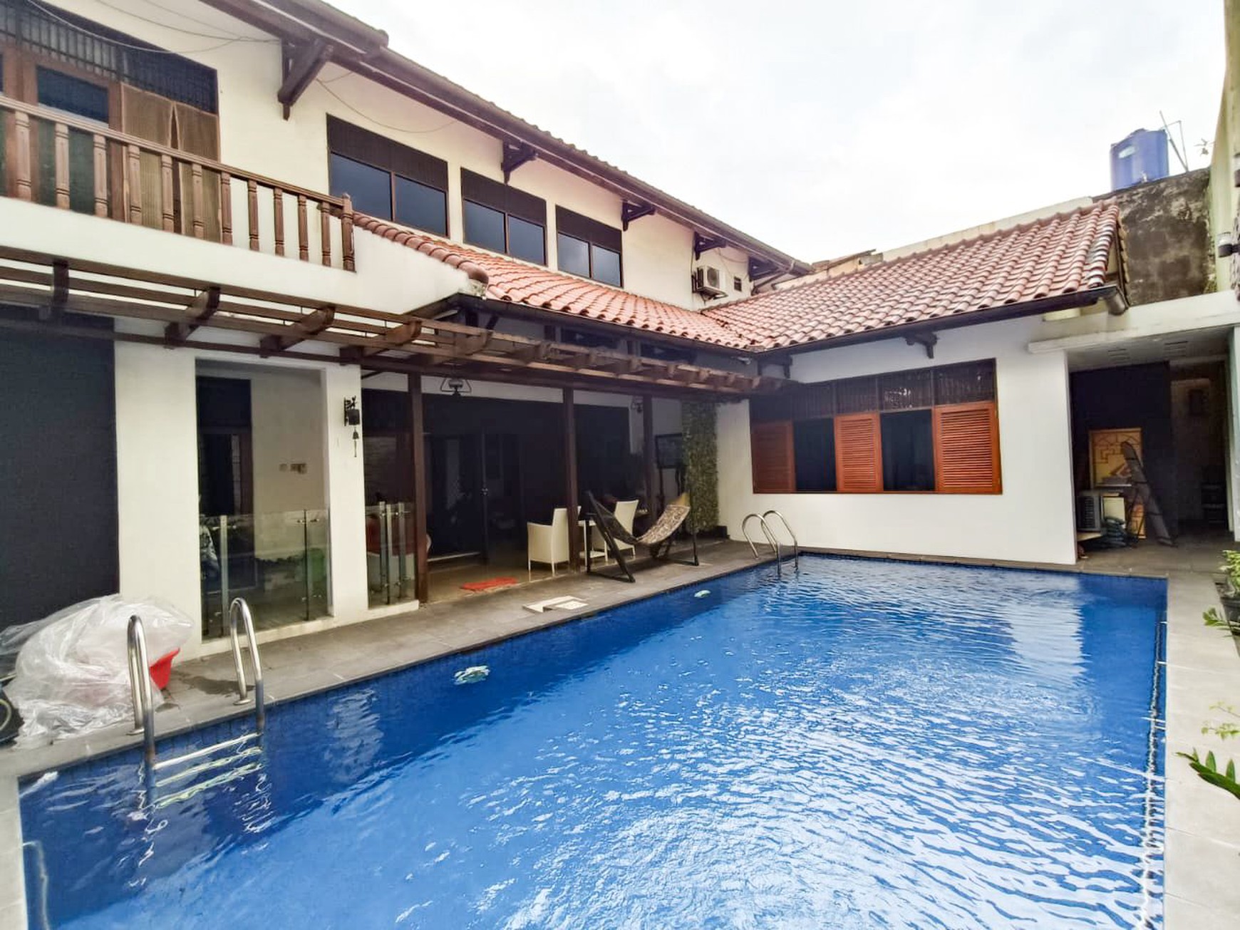 Disewakan Rumah Tinggal Siap Huni Di  kebayoran Baru Jakarta Selatan