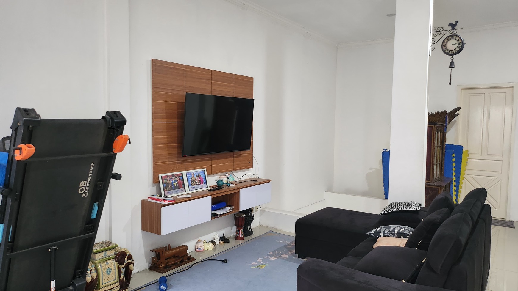Rumah 2 Lantai Siap Huni Fasilitas Umum Serba Dekat di Jalan Marinir Timur Pondok Kelapa