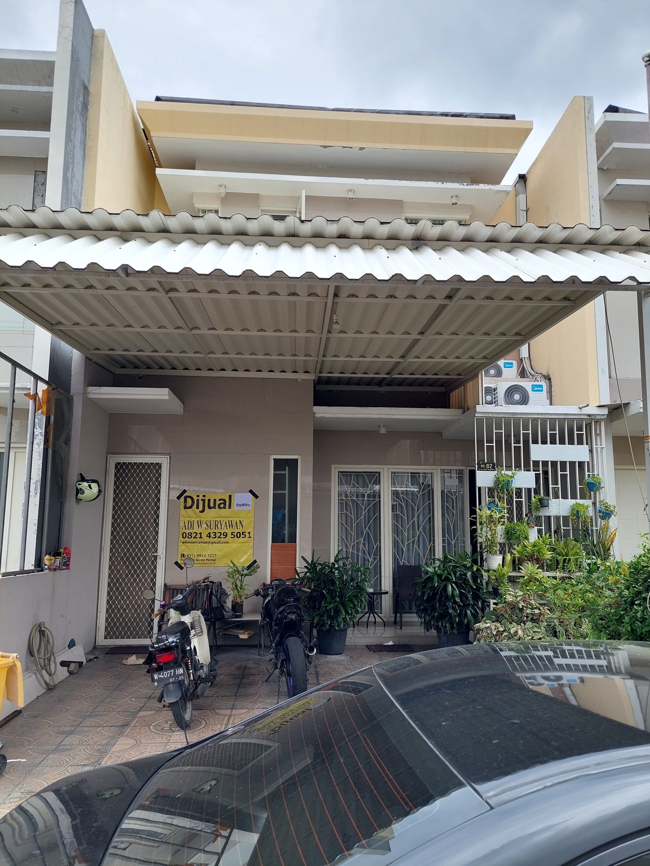 Rumah Mewah 2 Lantai Full Furnish Murah DE VICTORY REGENCY di Sukomanunggal Surabaya Barat