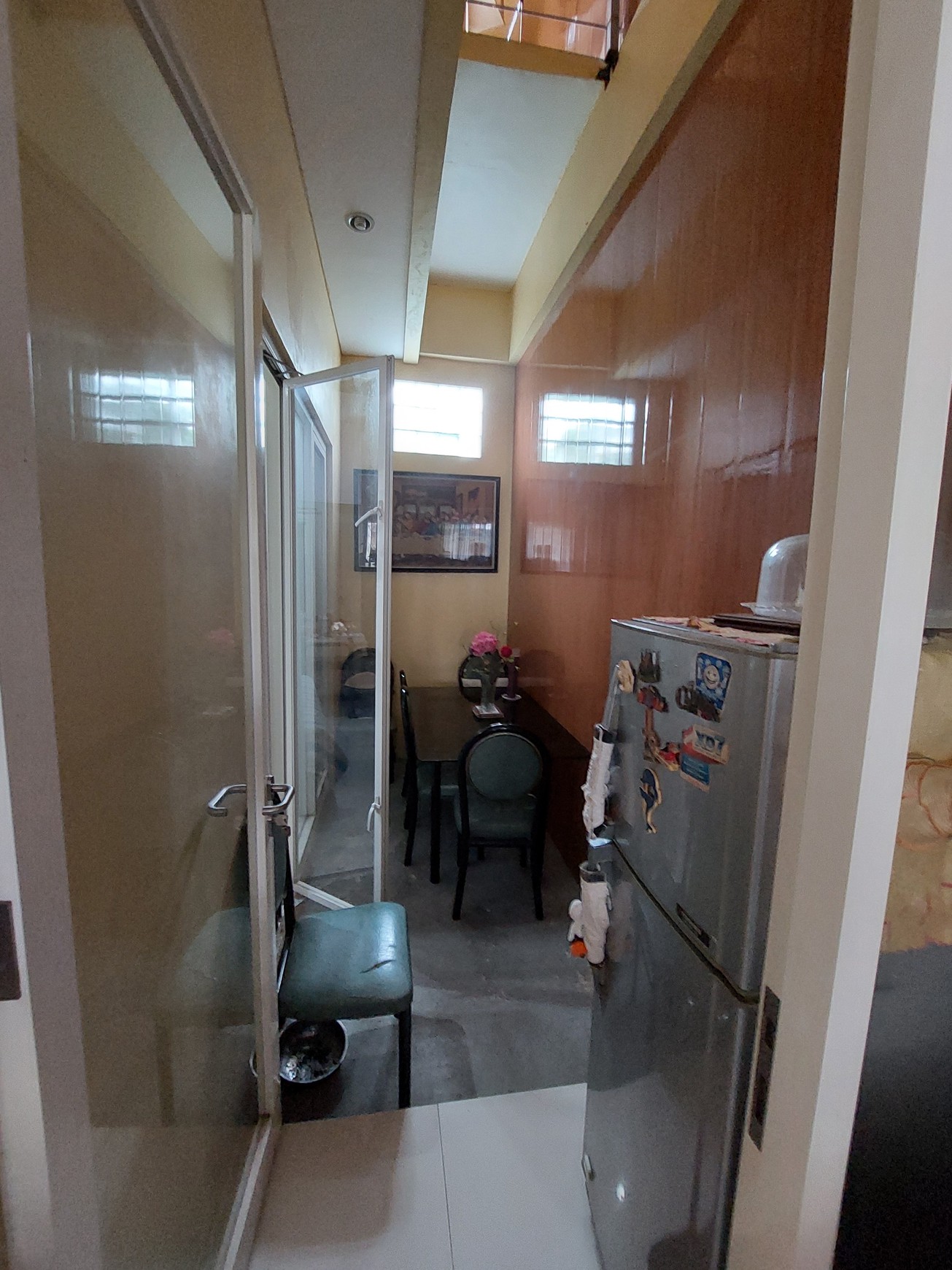 Rumah Mewah 2 Lantai Full Furnish Murah DE VICTORY REGENCY di Sukomanunggal Surabaya Barat