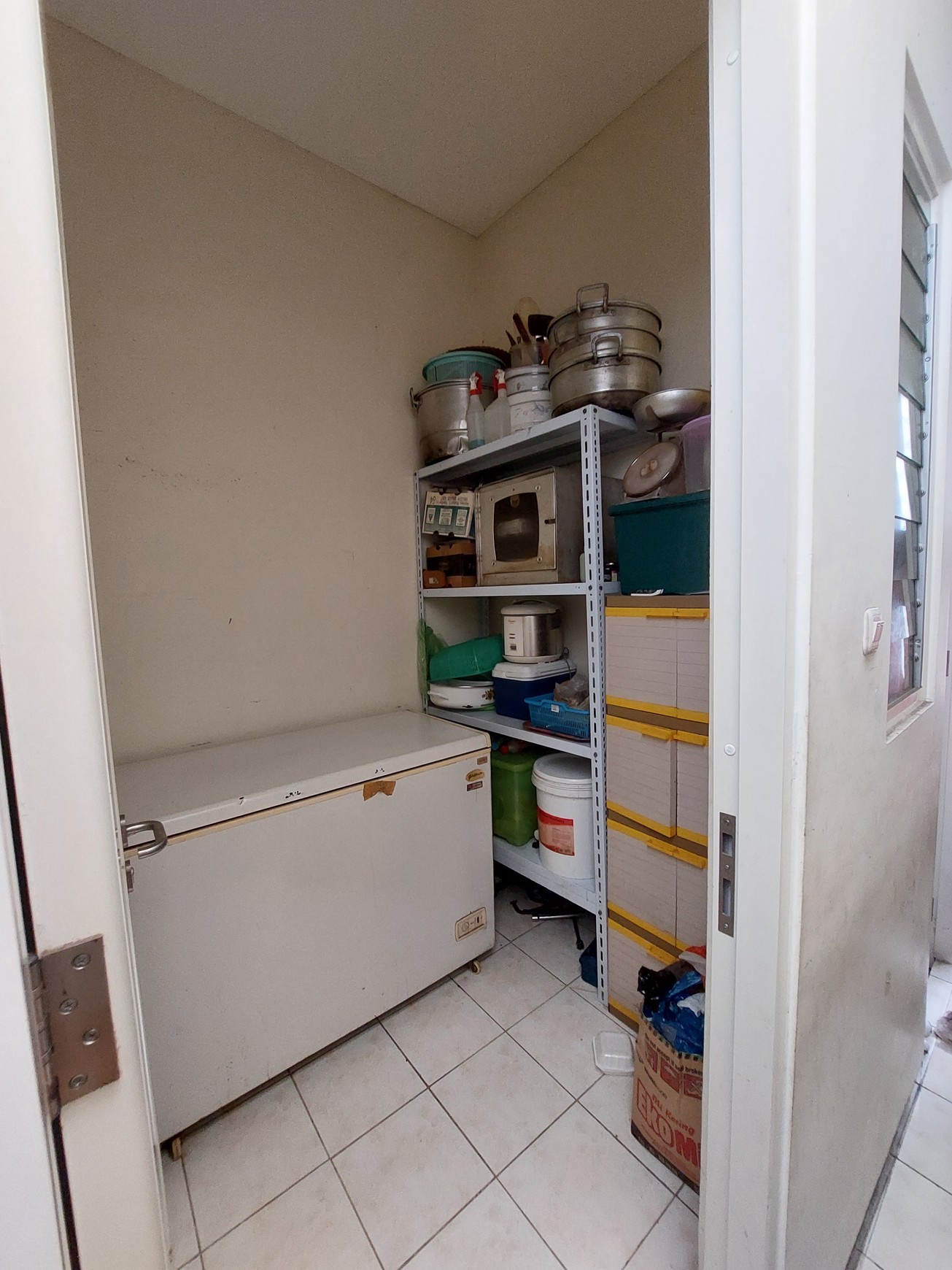 Rumah Mewah 2 Lantai Full Furnish Murah DE VICTORY REGENCY di Sukomanunggal Surabaya Barat