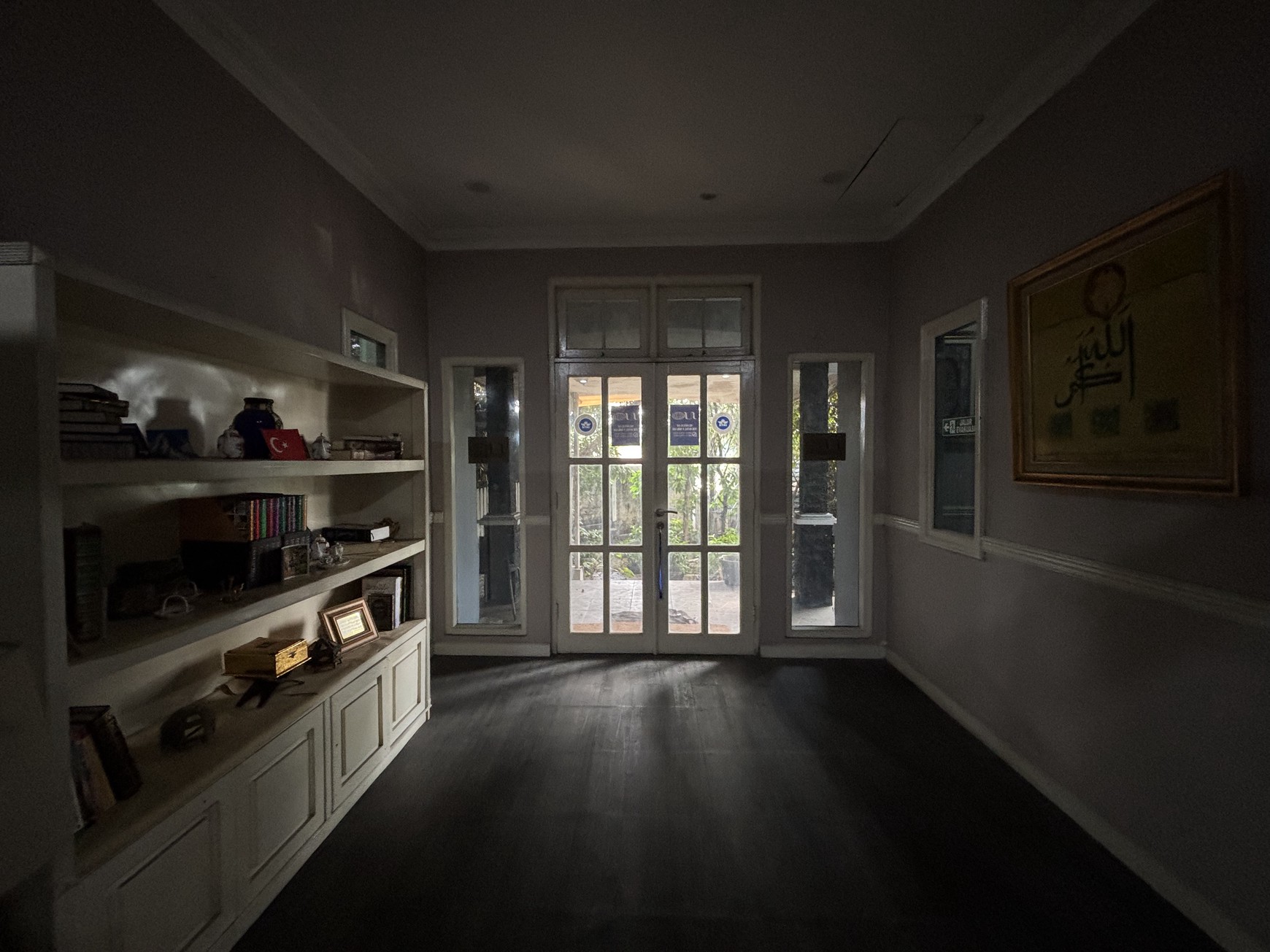 Rumah Besar - 2 Lantai di Kp Cirumput Limus Nunggal Cileungsi 