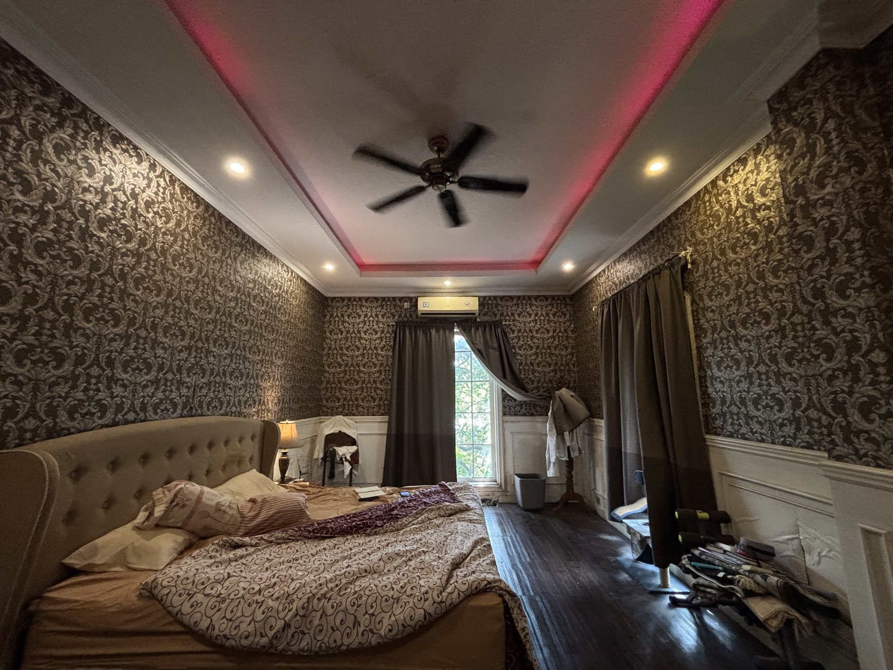 Rumah Besar - 2 Lantai di Kp Cirumput Limus Nunggal Cileungsi 