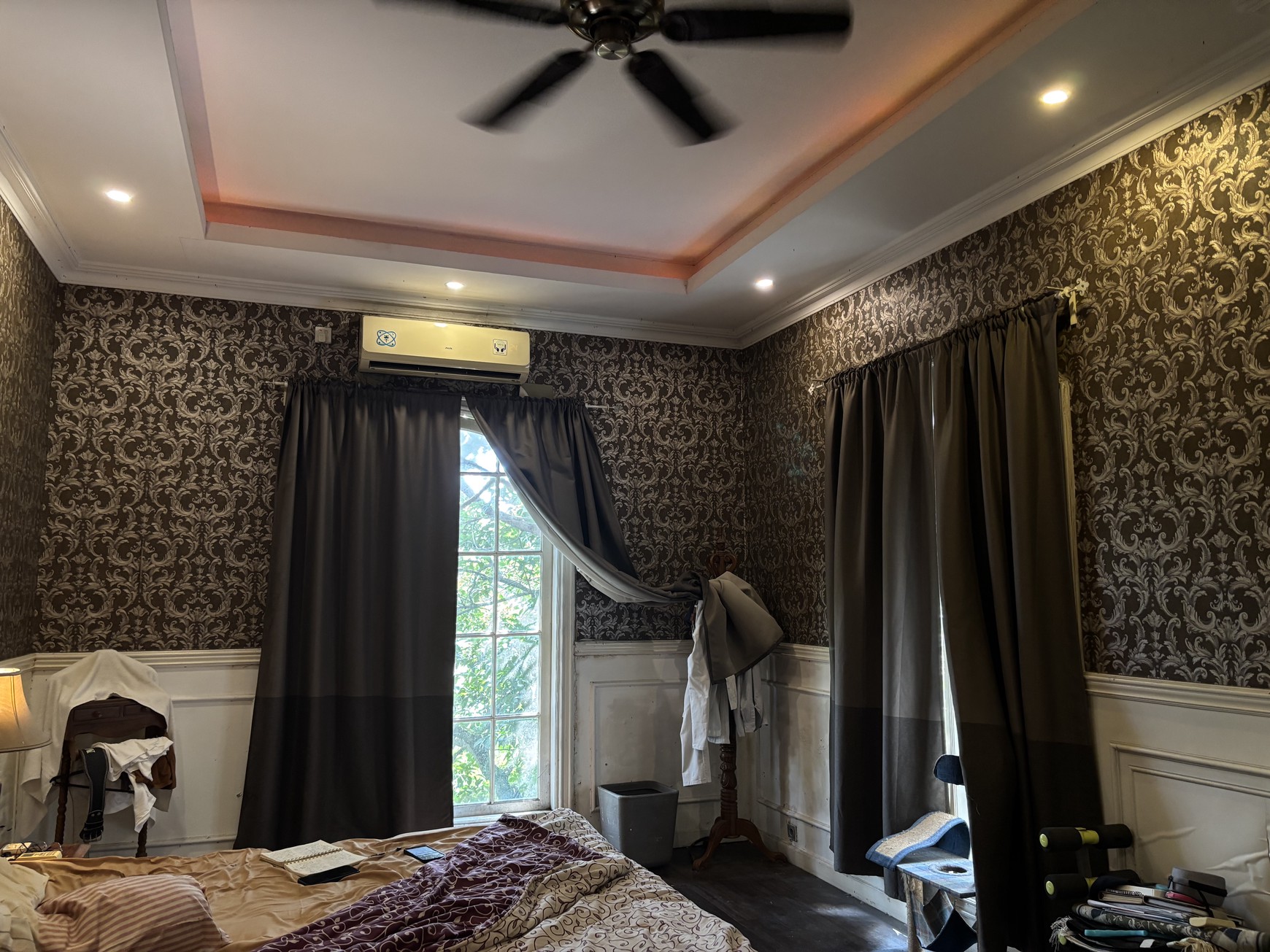 Rumah Besar - 2 Lantai di Kp Cirumput Limus Nunggal Cileungsi 