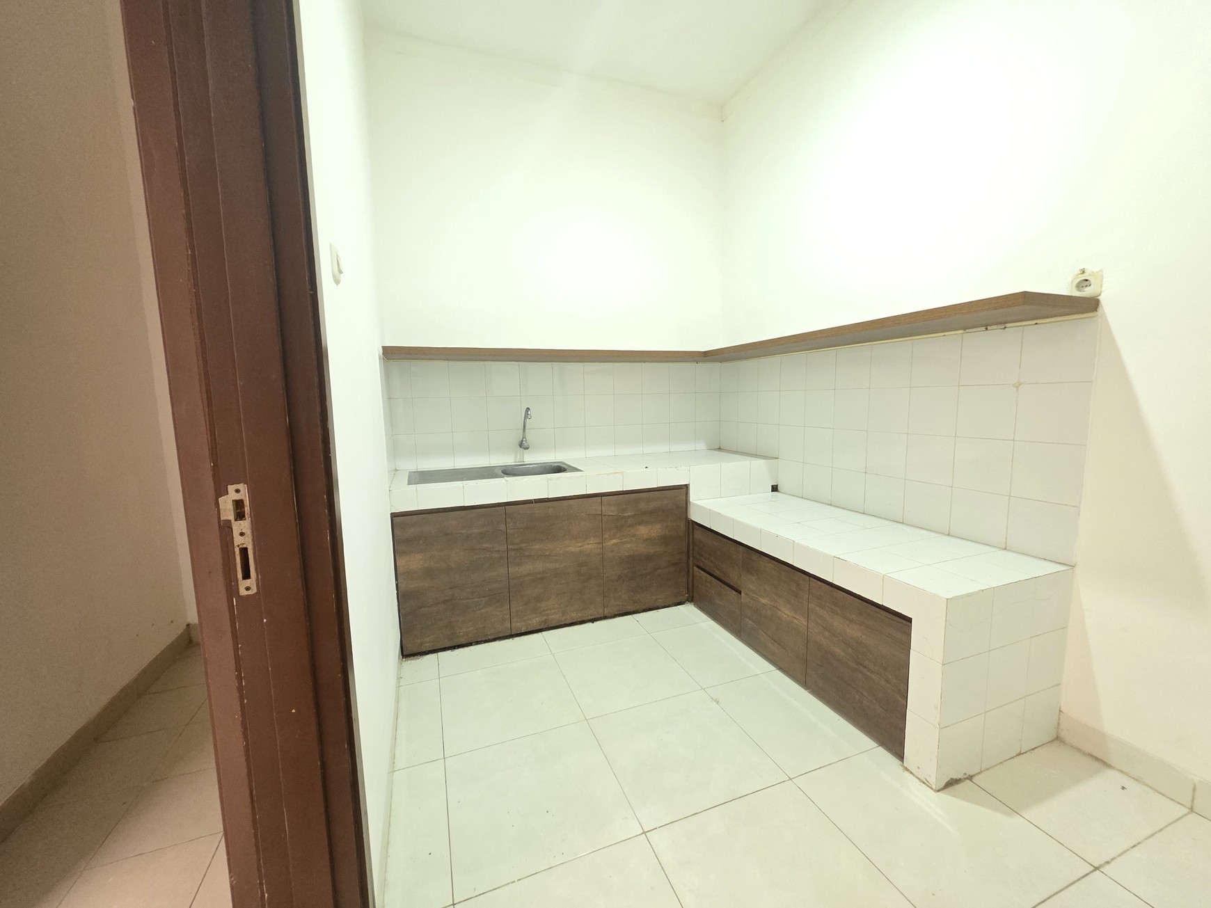 Rumah Bagus Siap Huni dan Asri di Discovery Conserva, Bintaro Jaya Sektor 9