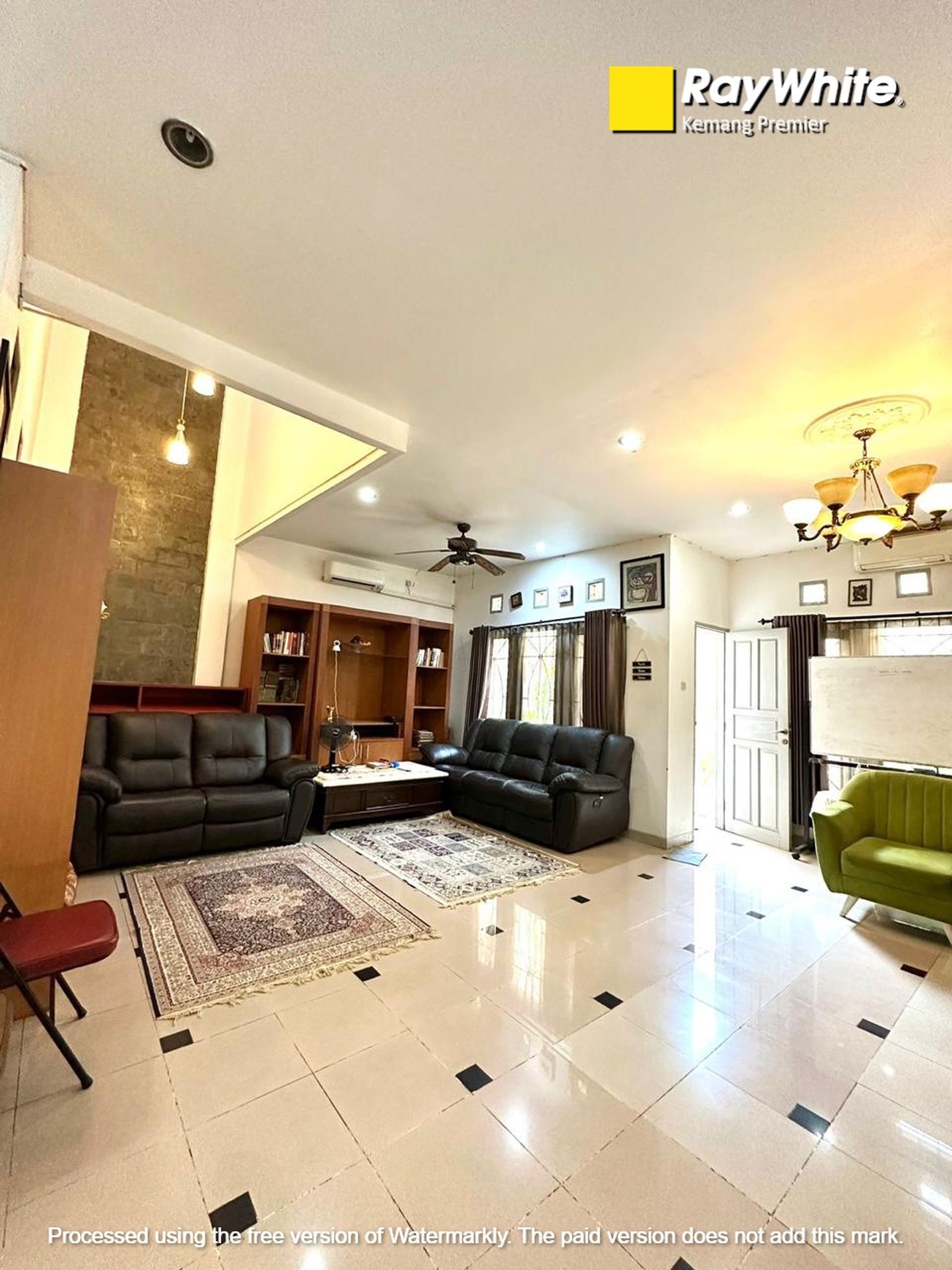 Rumah Asri 2 Lantai Siap Huni, Jalan Kalibata Utara