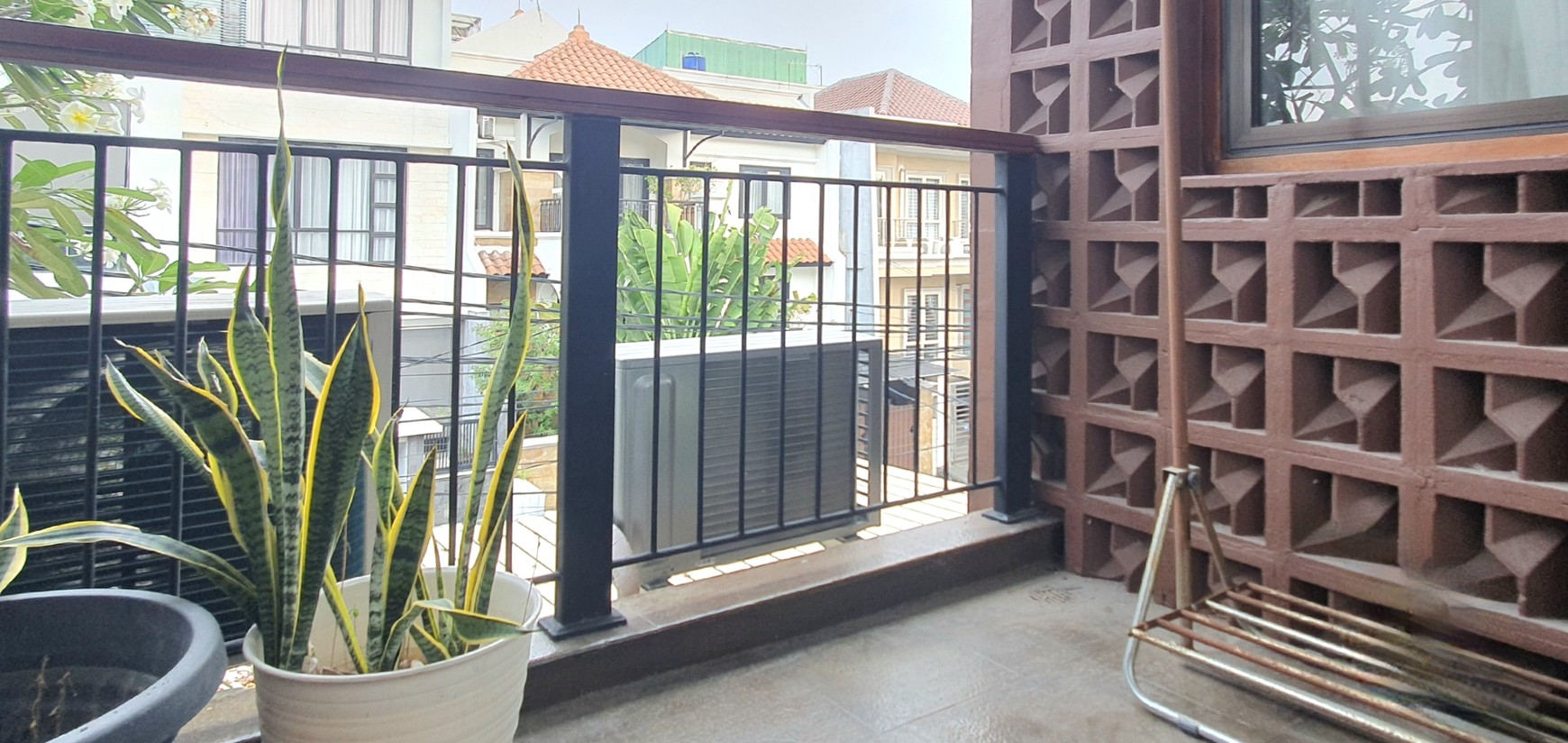 Rumah Mewah dan Elegan, modern- minimalis, fully furnished, di Kelapa Nias, Kelapa Gading