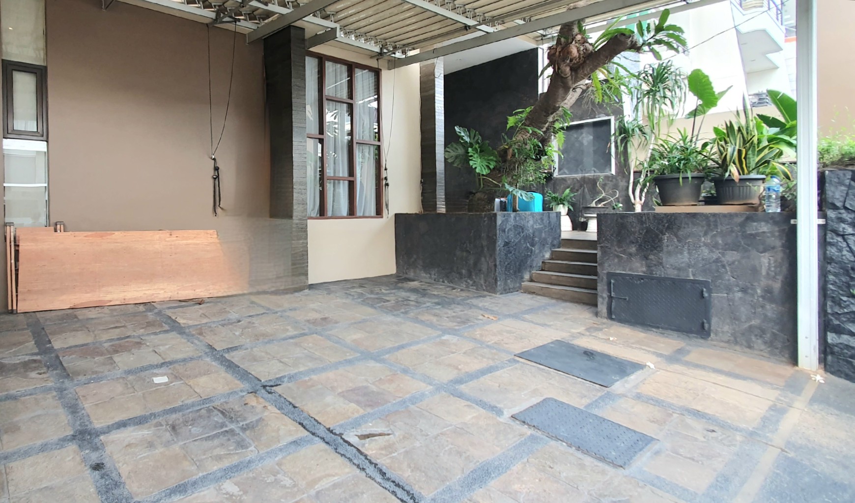 Rumah Mewah dan Elegan, modern- minimalis, fully furnished, di Kelapa Nias, Kelapa Gading