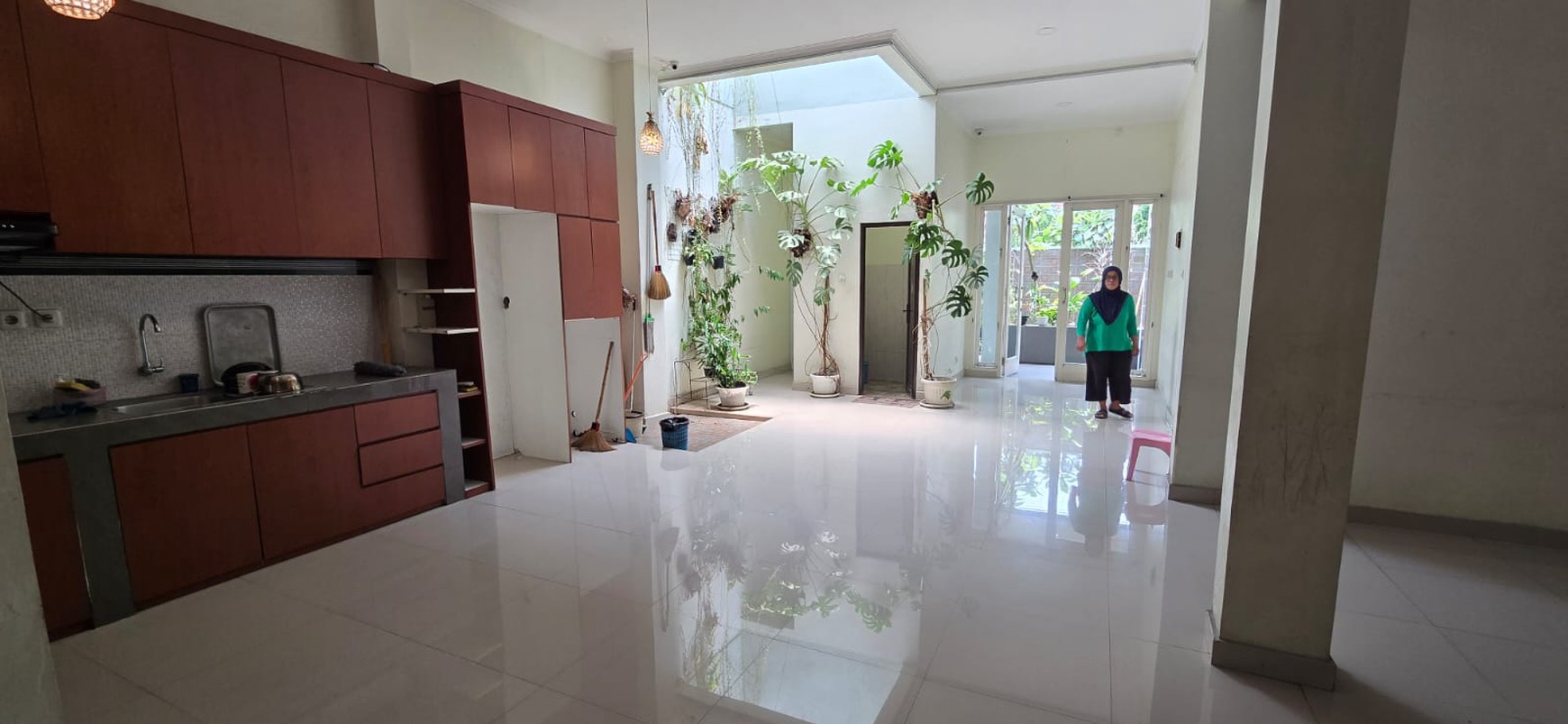 Rumah di blok terdepan Nusa Loka BSD, Dekat Pasar Modern BSD