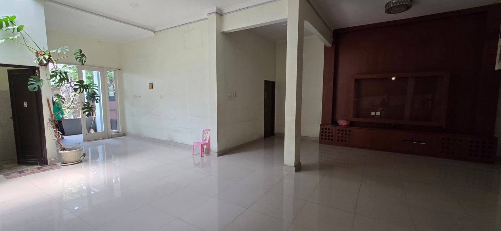 Rumah di blok terdepan Nusa Loka BSD, Dekat Pasar Modern BSD
