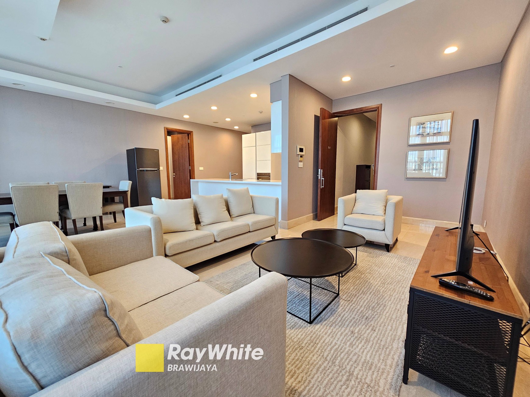 Unit di Apartemen La Maison Barito, Kebayoran Baru, siap huni, 1 km ke MRT Blok M