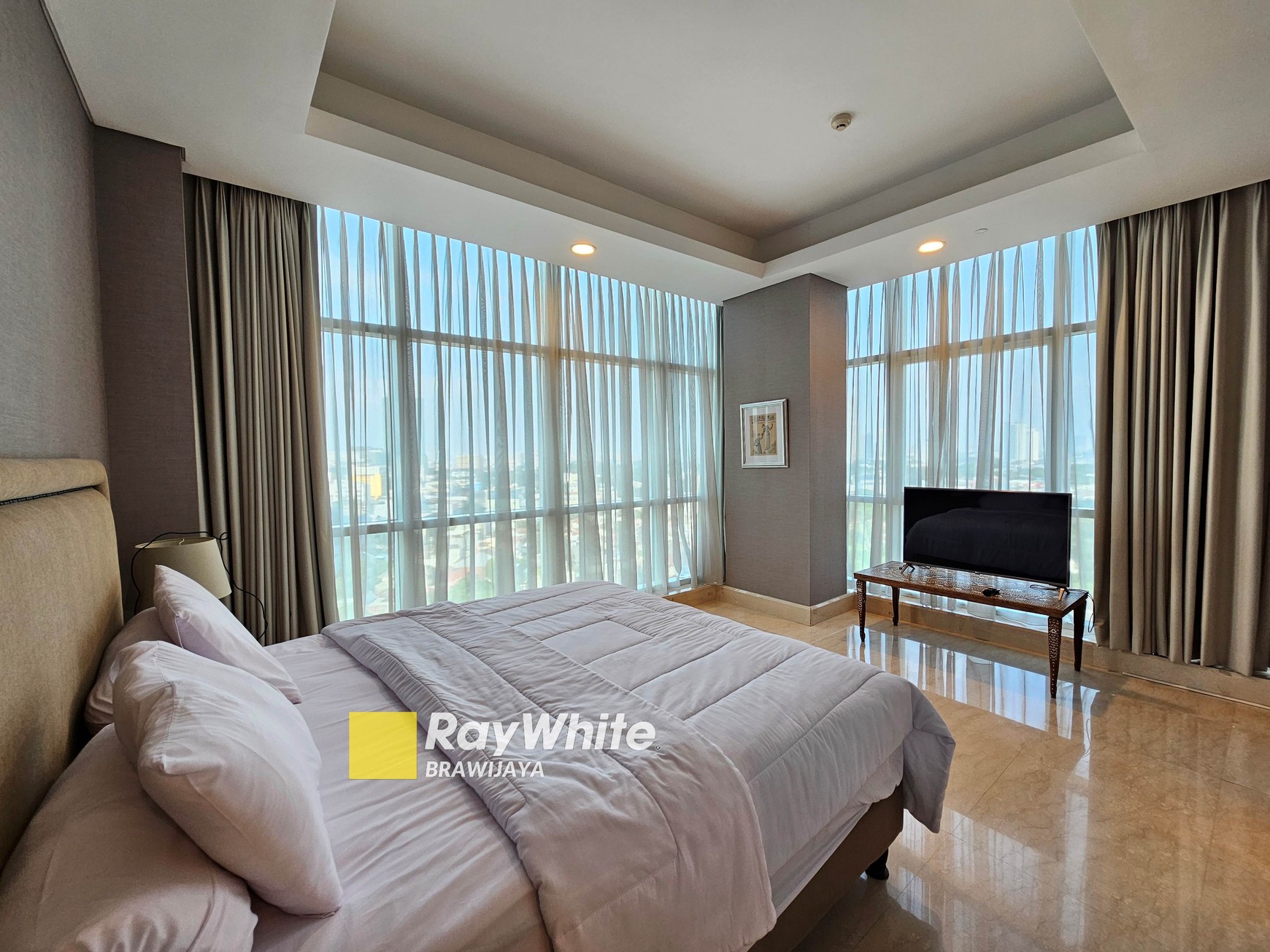 Unit di Apartemen La Maison Barito, Kebayoran Baru, siap huni, 1 km ke MRT Blok M
