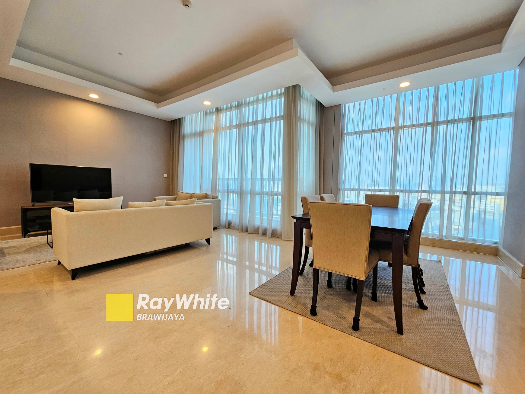 Unit di Apartemen La Maison Barito, Kebayoran Baru, siap huni, 1 km ke MRT Blok M