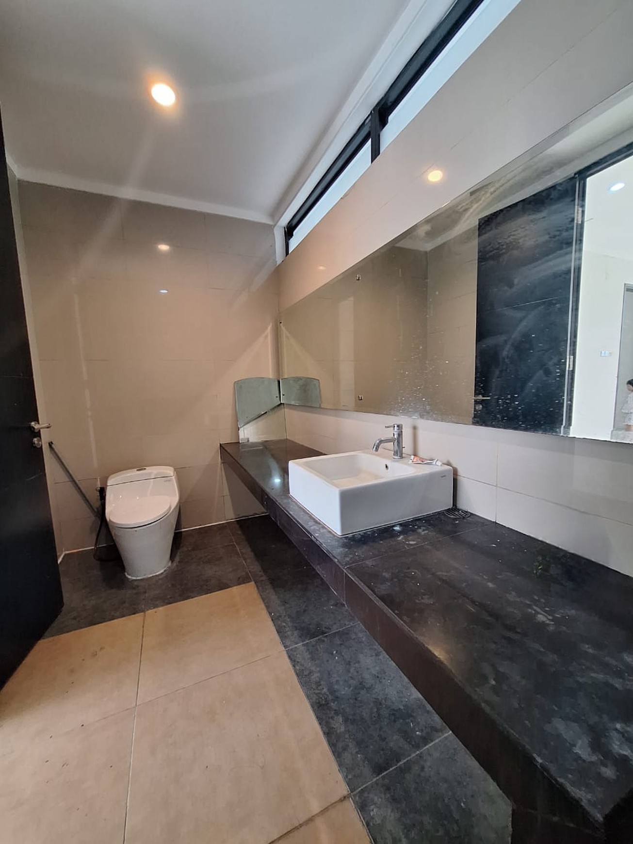 Rumah Bagus Siap Huni dan Asri di Kebayoran Symphony, Bintaro Jaya, Sektor 7