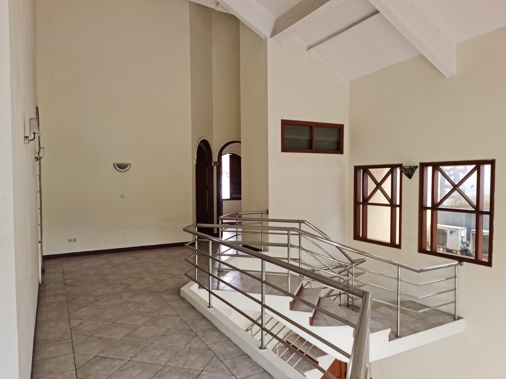 Rumah Eksklusif di Cluster Menteng, Lippo Cikarang