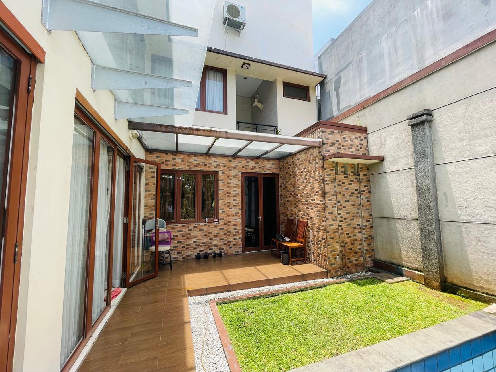 Rumah Luxury dgn Pool, Siap Huni dan Asri di Kebayoran Height, Bintaro Jaya Sektor 7