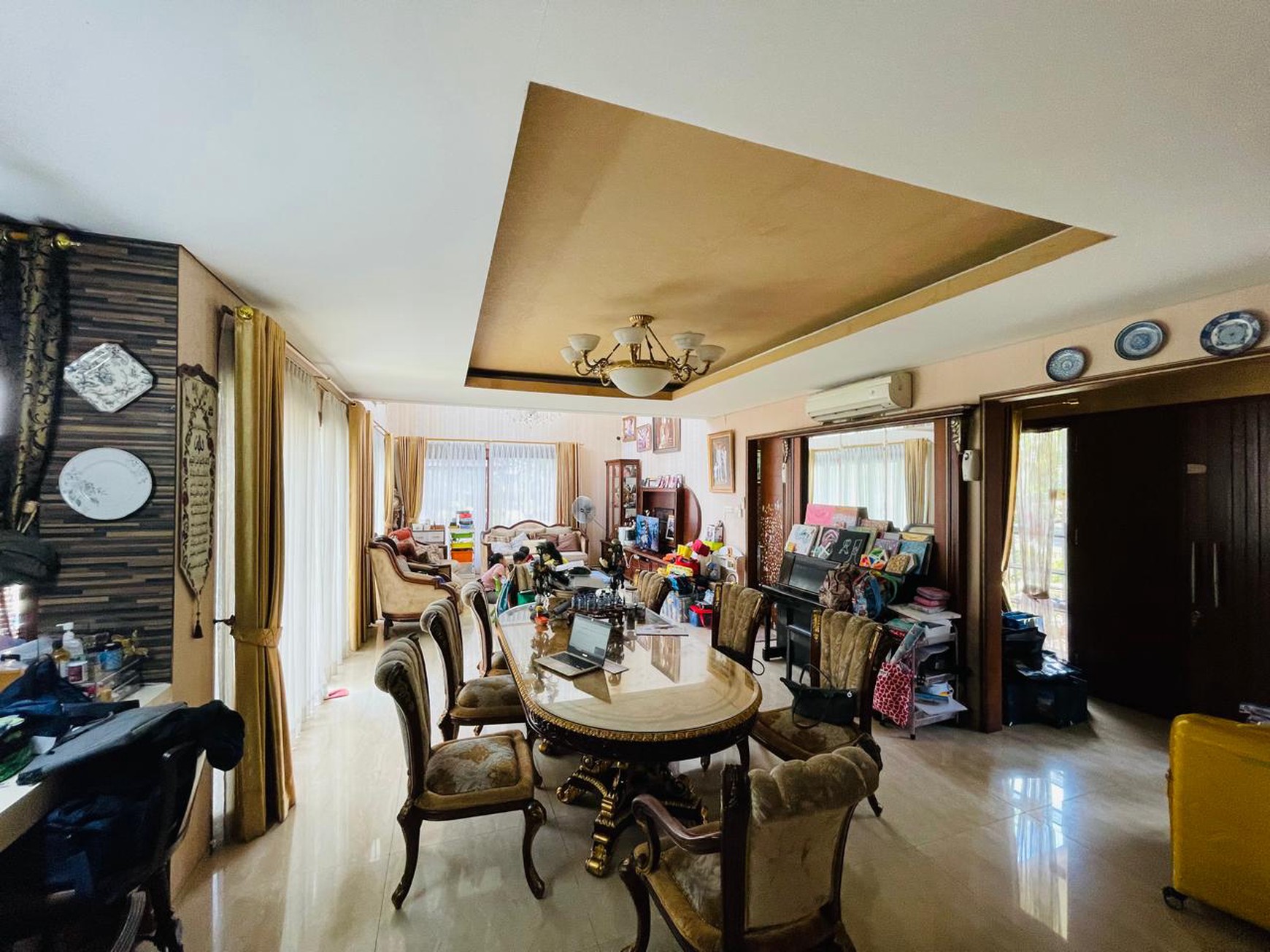 Rumah Luxury dgn Pool, Siap Huni dan Asri di Kebayoran Height, Bintaro Jaya Sektor 7