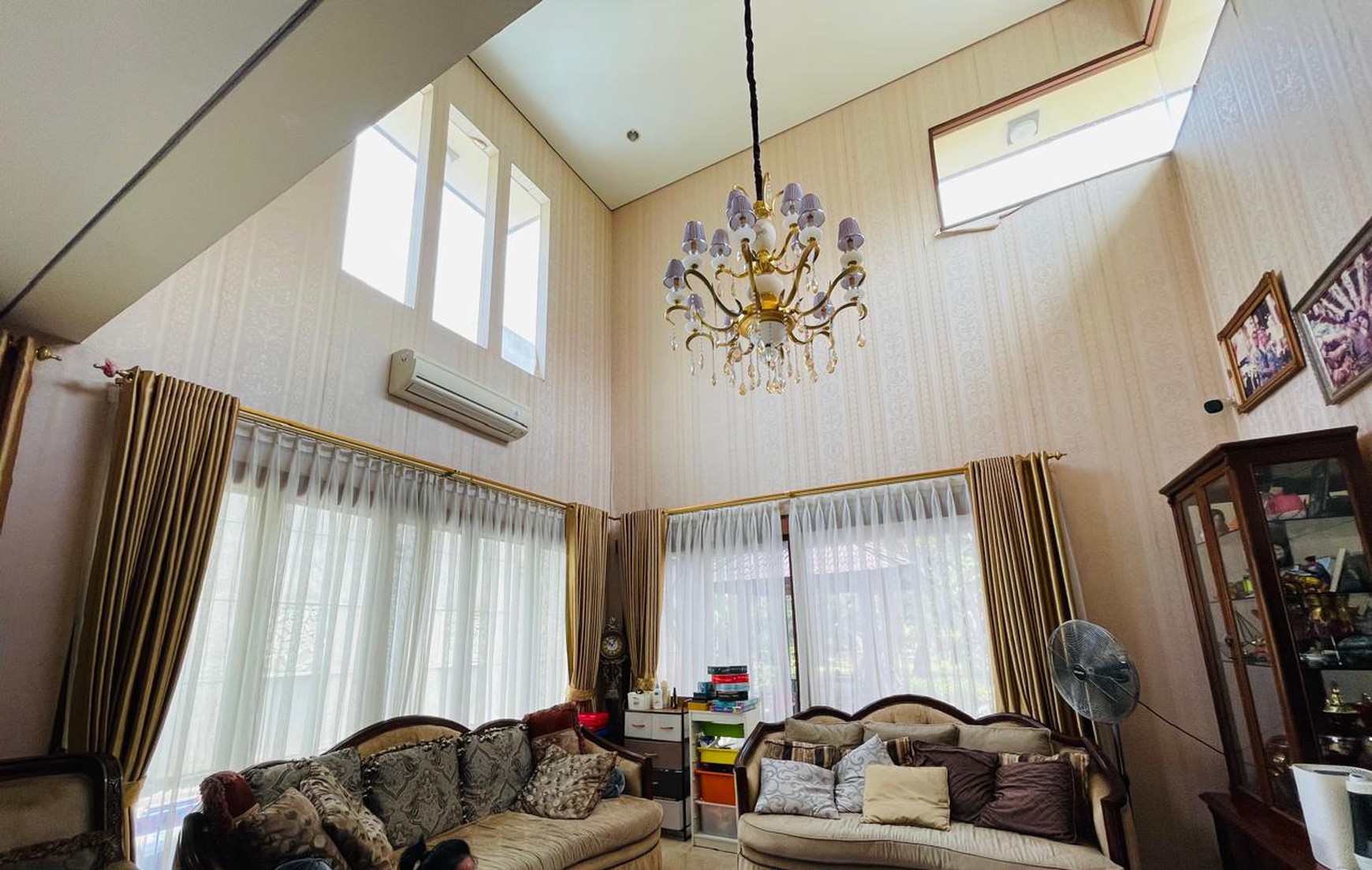 Rumah Luxury dgn Pool, Siap Huni dan Asri di Kebayoran Height, Bintaro Jaya Sektor 7