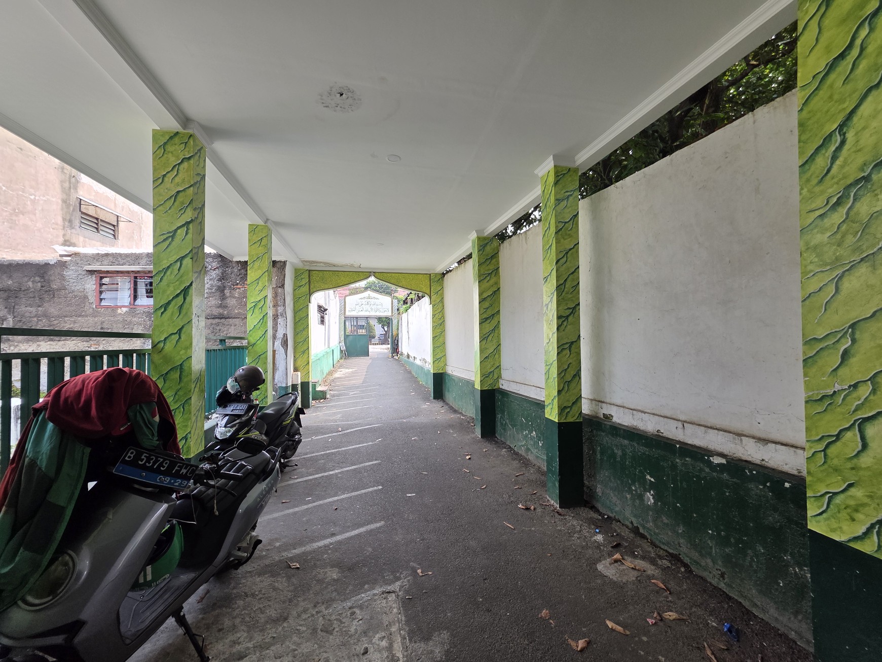 Kavling Siap Bangun Pinggir Jalan Utama Ciputat Raya, Kebayoran Lama, Jakarta Selatan
