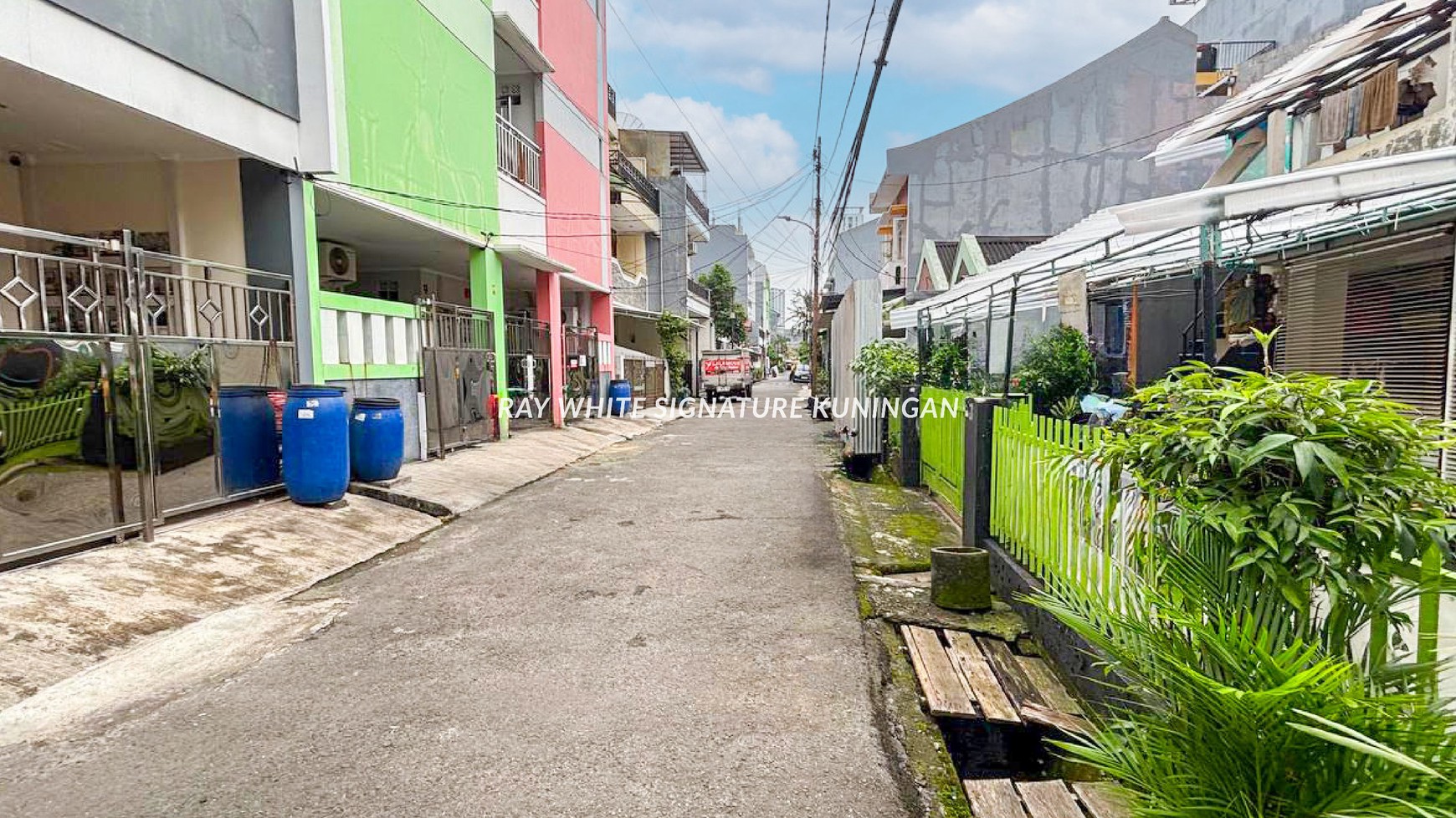 Rumah Hitung Tanah Area Cipete