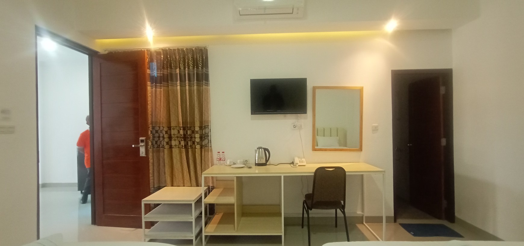 HOTEL DI TENGAH KOTA YOGYAKARTA, JL BABARAN, UMBULHARJO