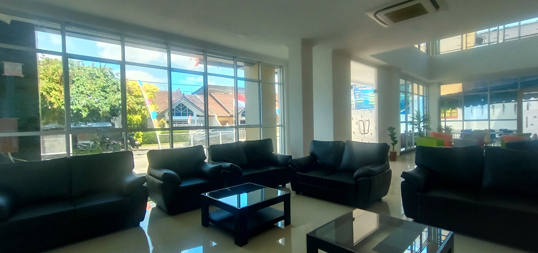 HOTEL DI TENGAH KOTA YOGYAKARTA, JL BABARAN, UMBULHARJO