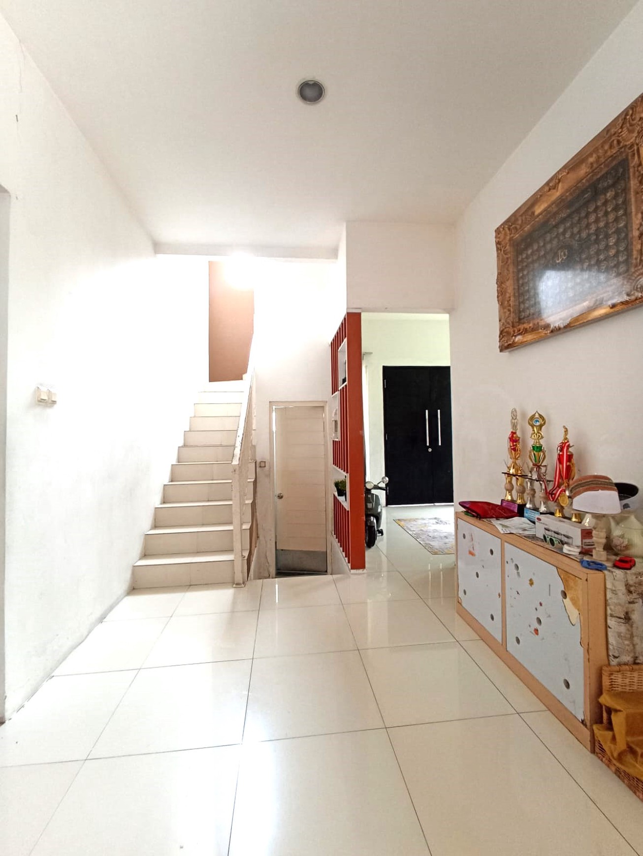 Rumah Cantik 2 Lantai Siap Huni dengan Hunian Nyaman dan Asri @Bintaro Sektor 7.