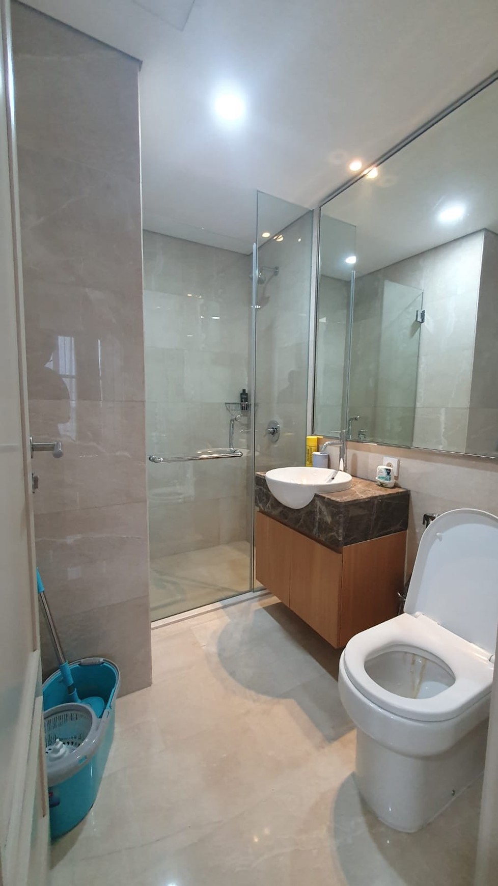 Disewakan Apartemen One icon, Tunjungan Plaza, Surabaya Pusat
